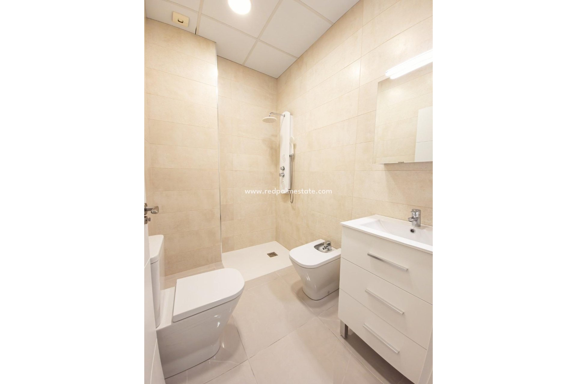 Reventa - Apartamento -
Torrevieja - El Acequión - Los Náufragos