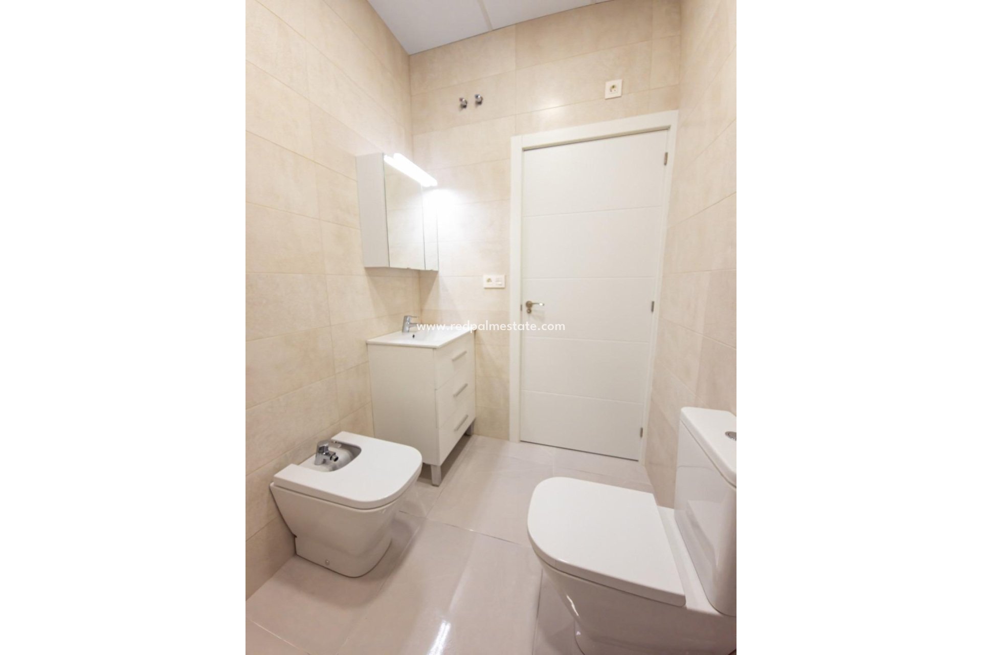 Reventa - Apartamento -
Torrevieja - El Acequión - Los Náufragos