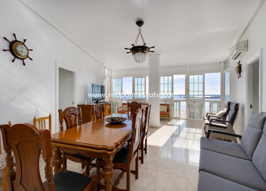 Reventa - Apartamento -
Torrevieja - El Acequión - Los Náufragos