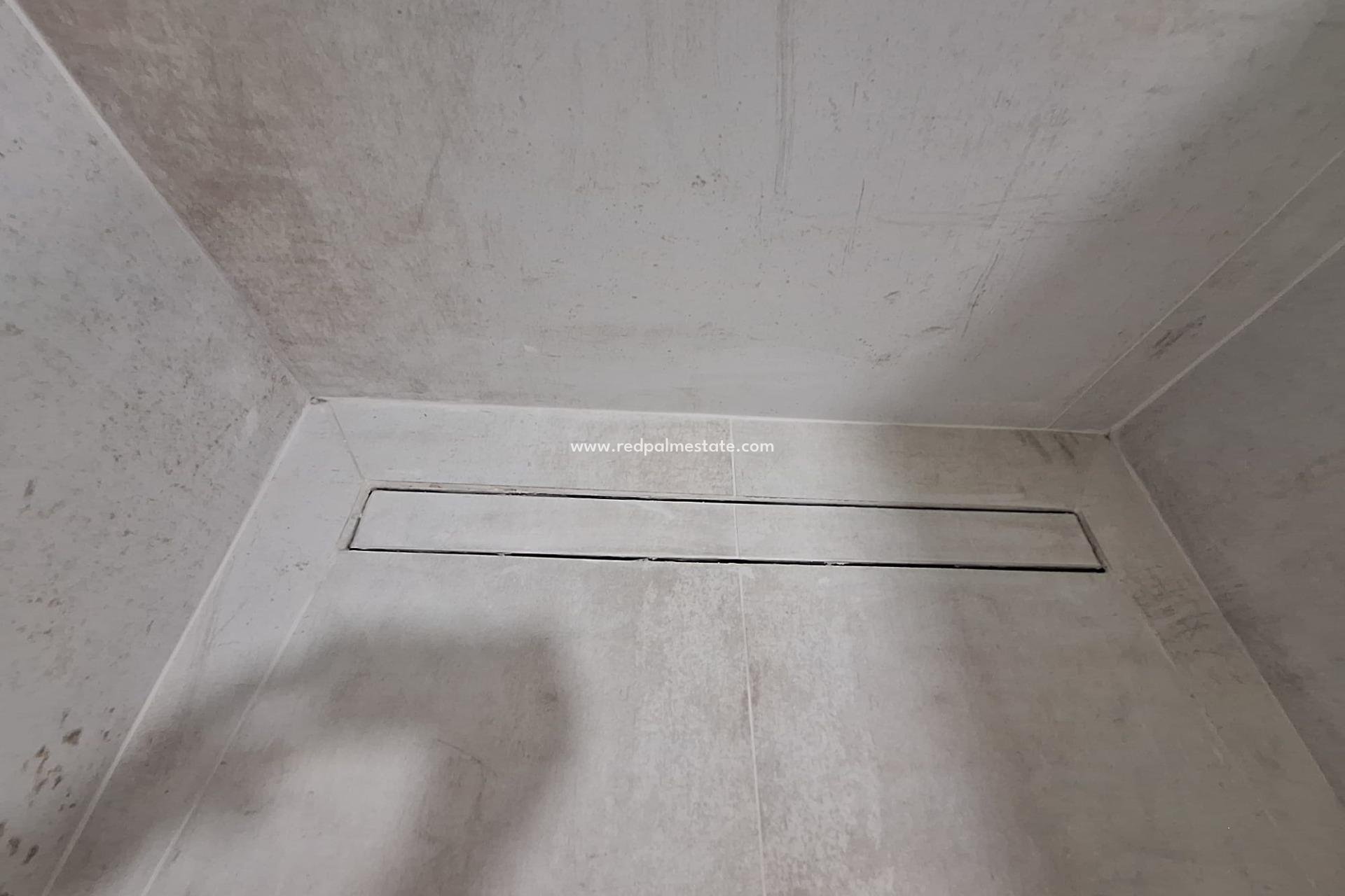 Reventa - Apartamento -
Torrevieja - El Acequión - Los Náufragos