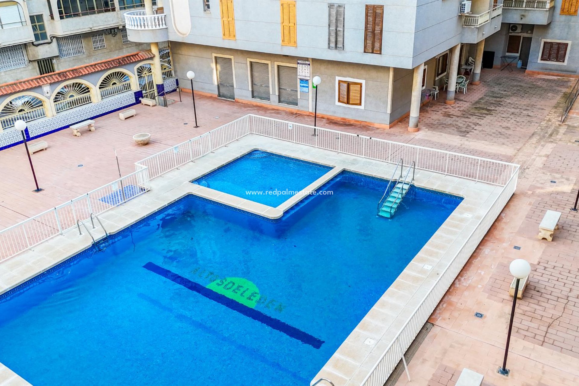 Reventa - Apartamento -
Torrevieja - El Acequión - Los Náufragos