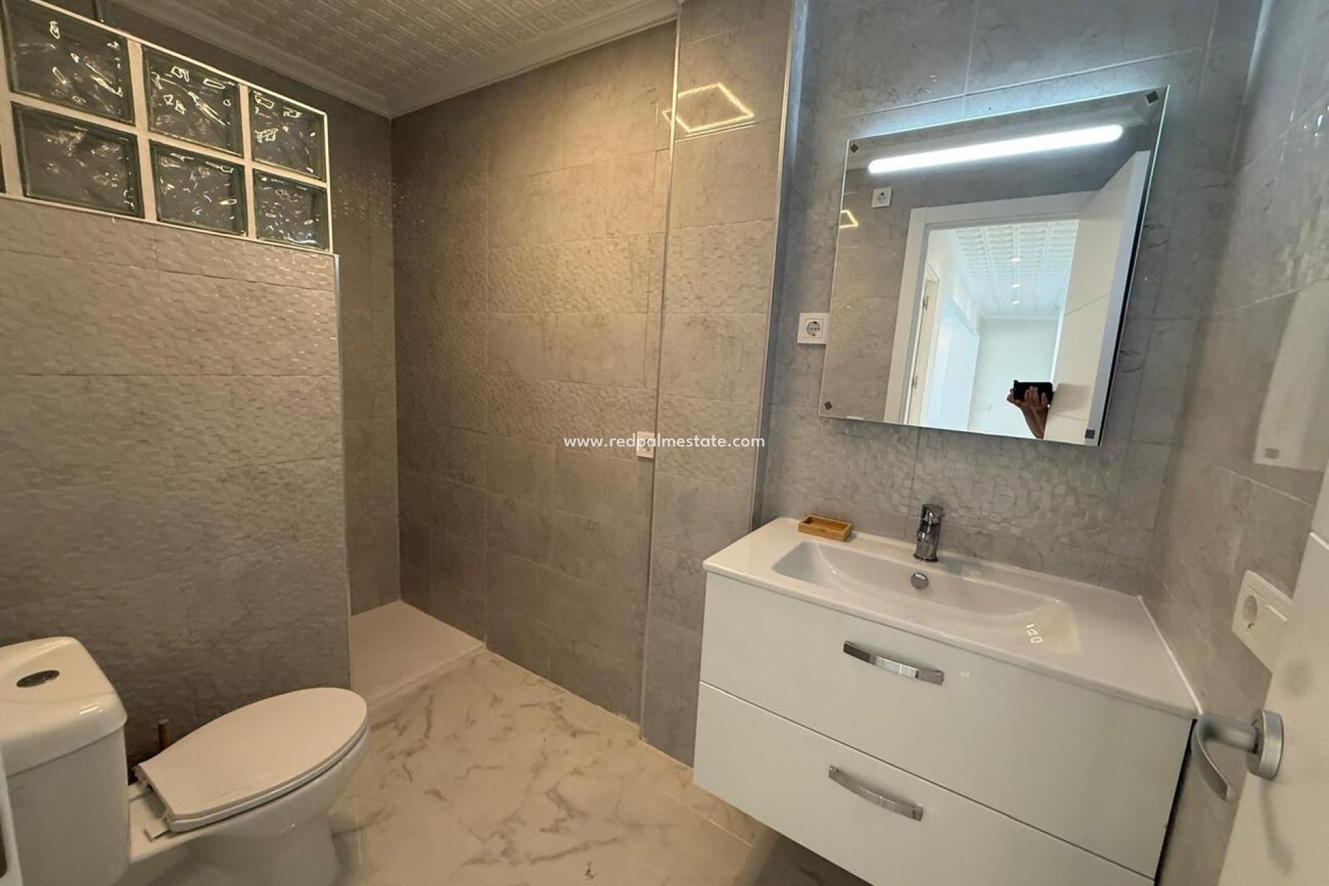 Reventa - Apartamento -
Torrevieja - El Acequión - Los Náufragos