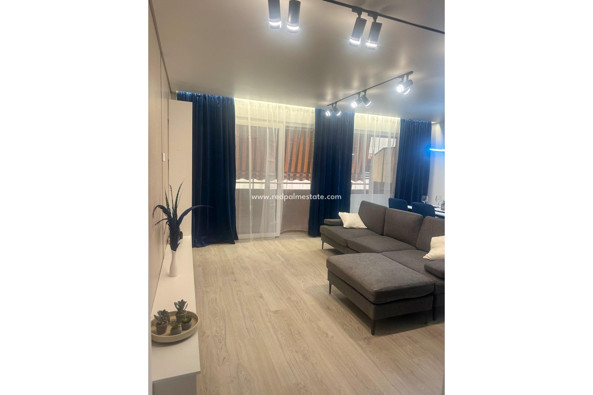 Reventa - Apartamento -
Torrevieja - El Acequión - Los Náufragos