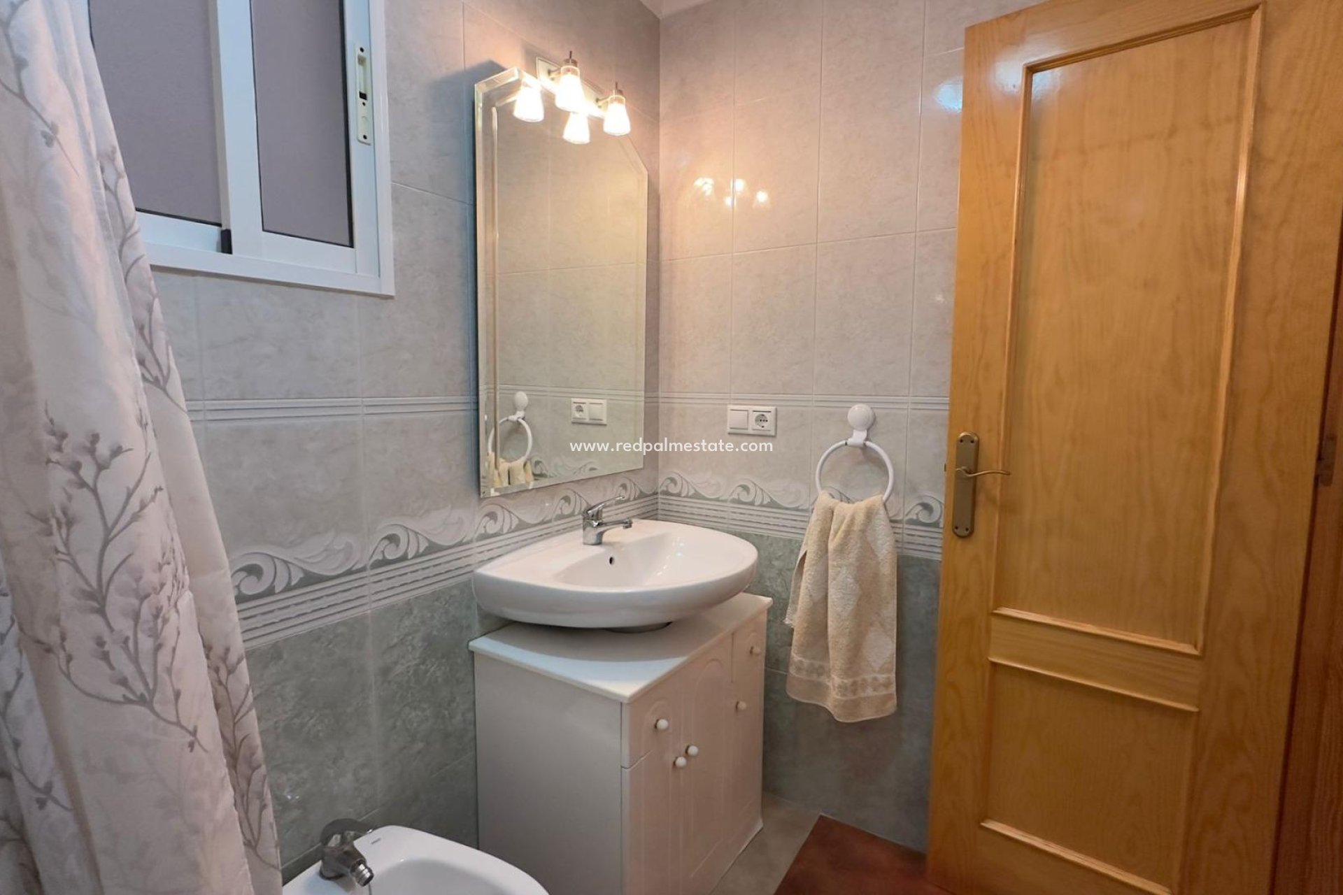 Reventa - Apartamento -
Torrevieja - El Acequión - Los Náufragos