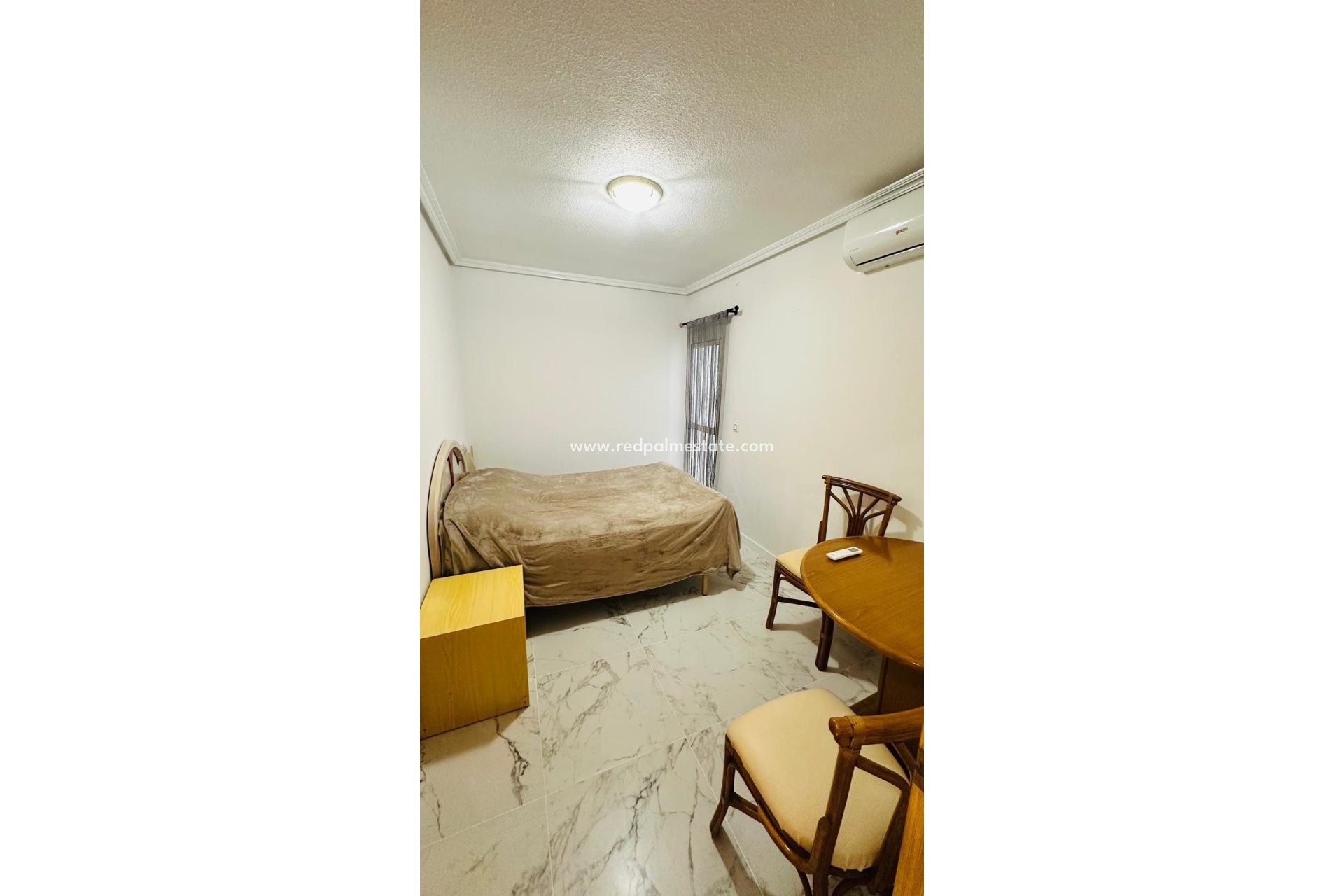 Reventa - Apartamento -
Torrevieja - El Acequión - Los Náufragos