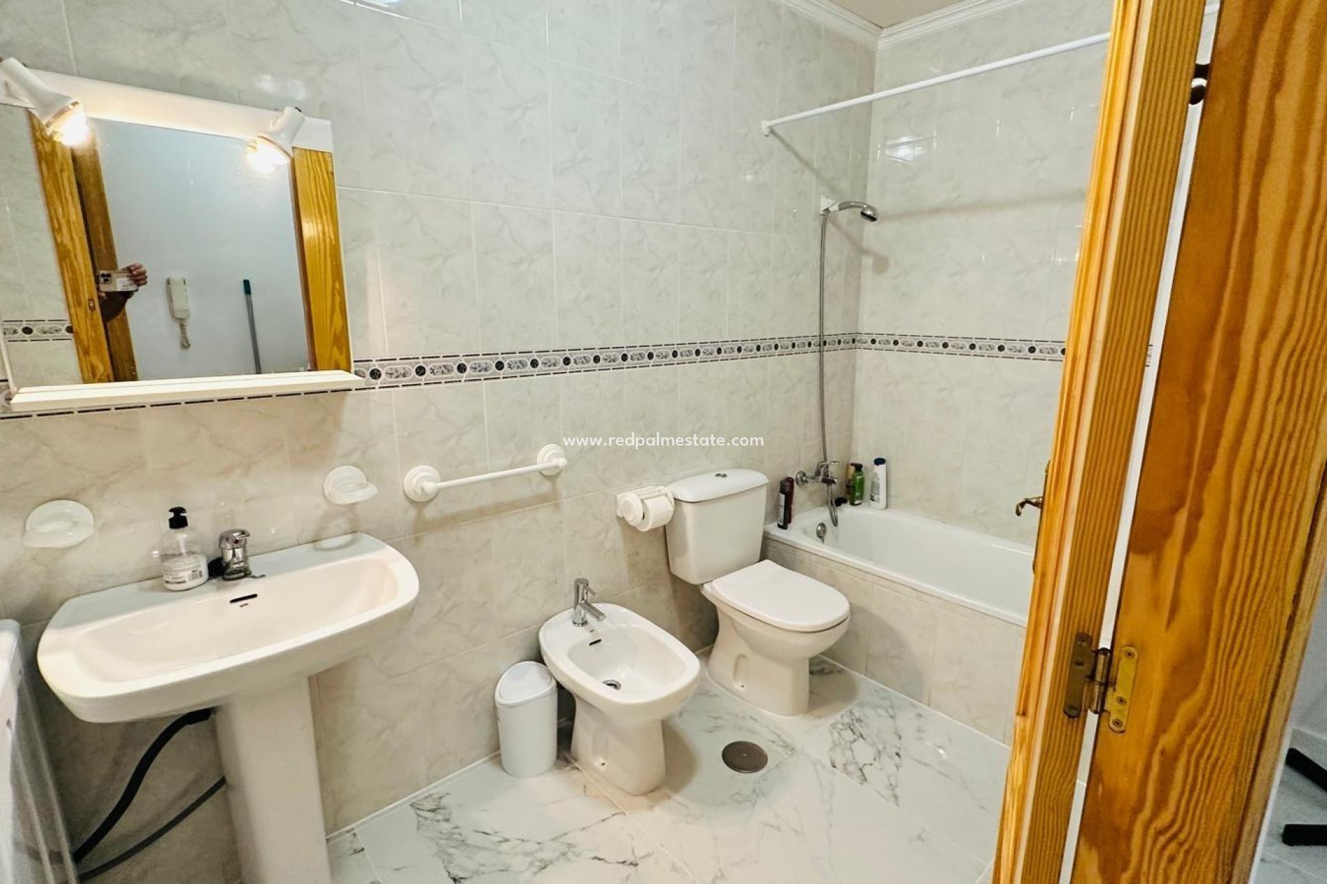 Reventa - Apartamento -
Torrevieja - El Acequión - Los Náufragos