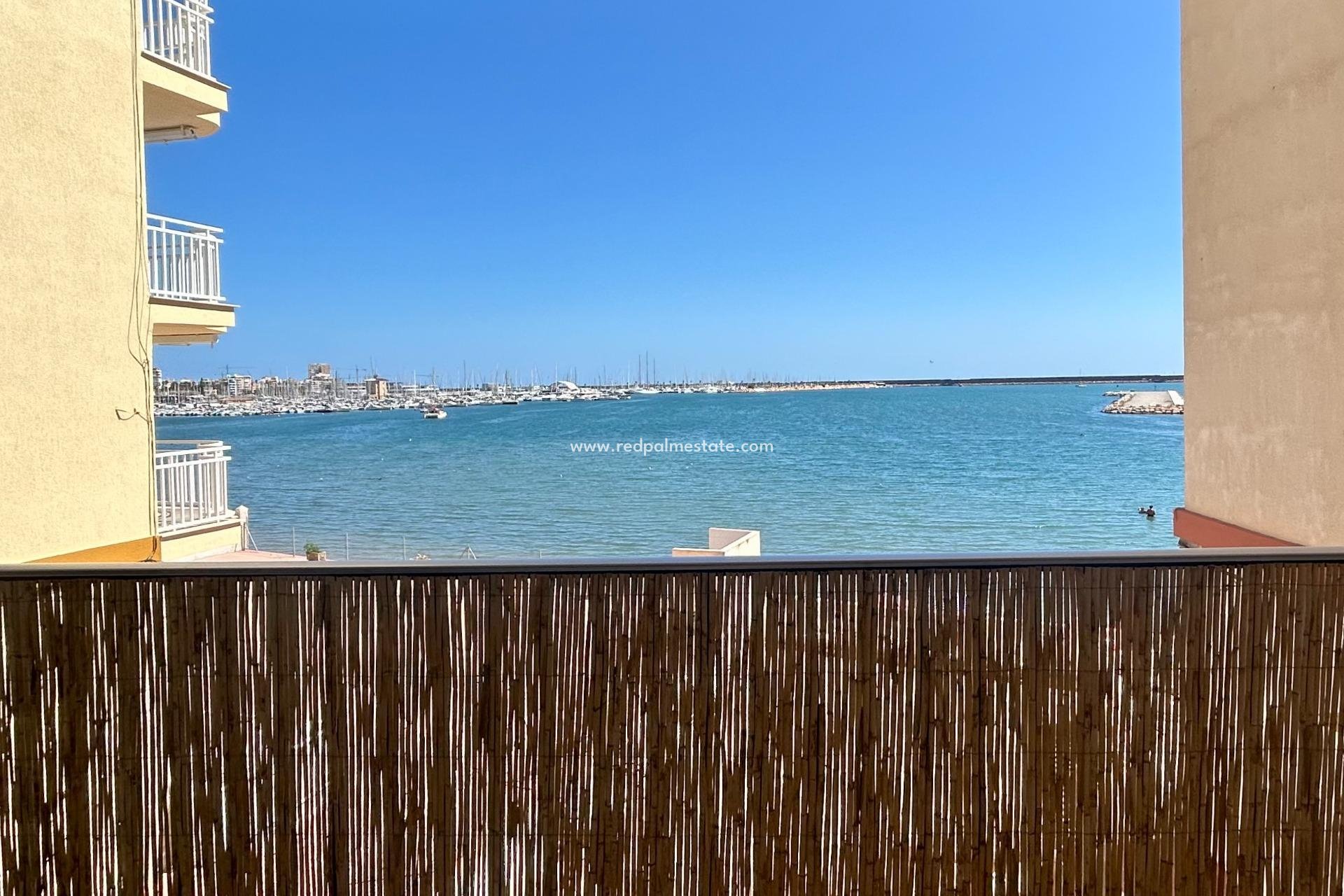 Reventa - Apartamento -
Torrevieja - El Acequión - Los Náufragos