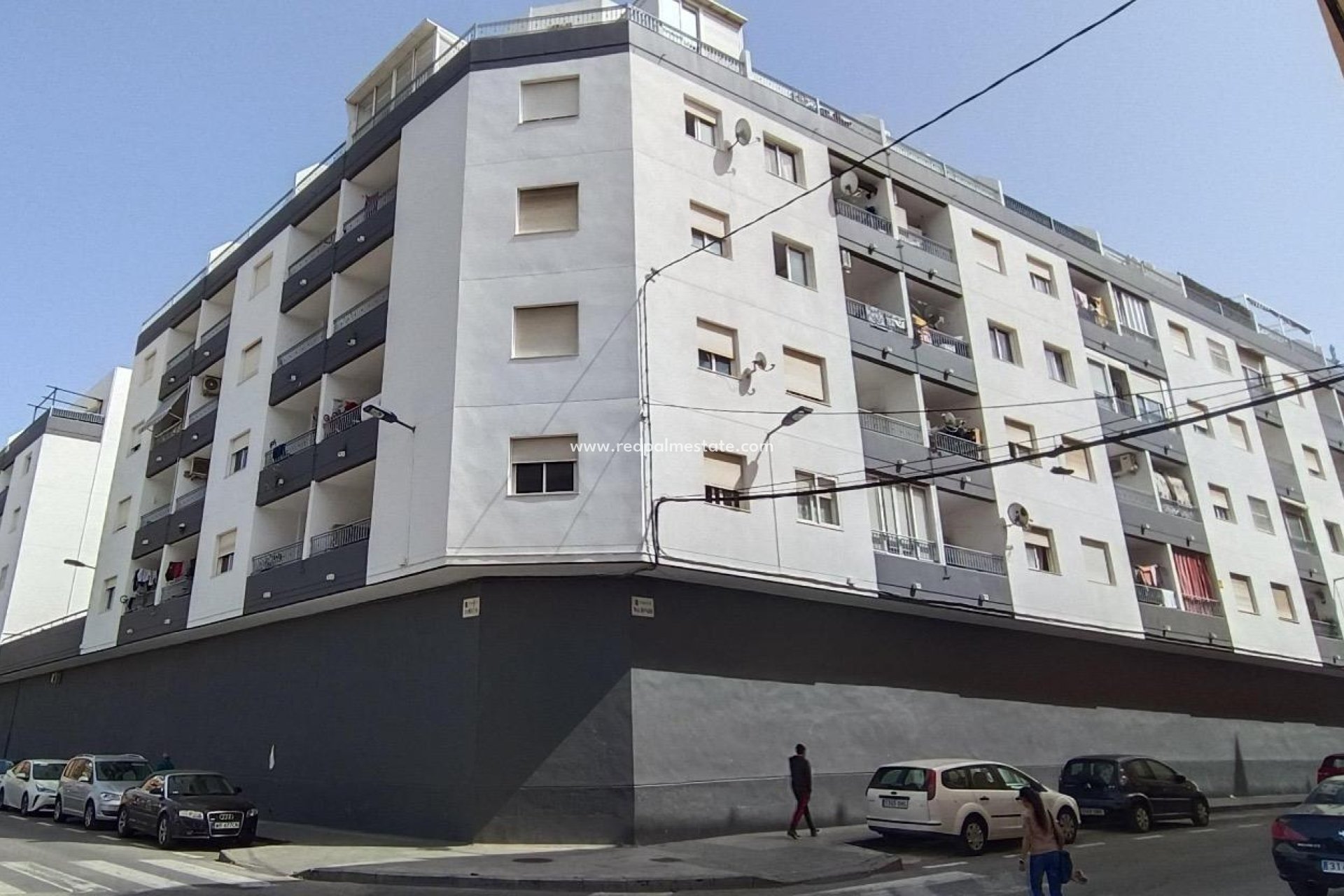 Reventa - Apartamento -
Torrevieja - El molino