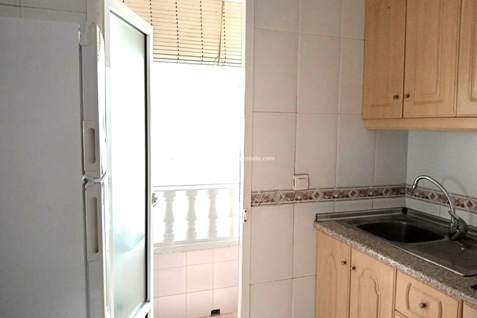 Reventa - Apartamento -
Torrevieja - El molino