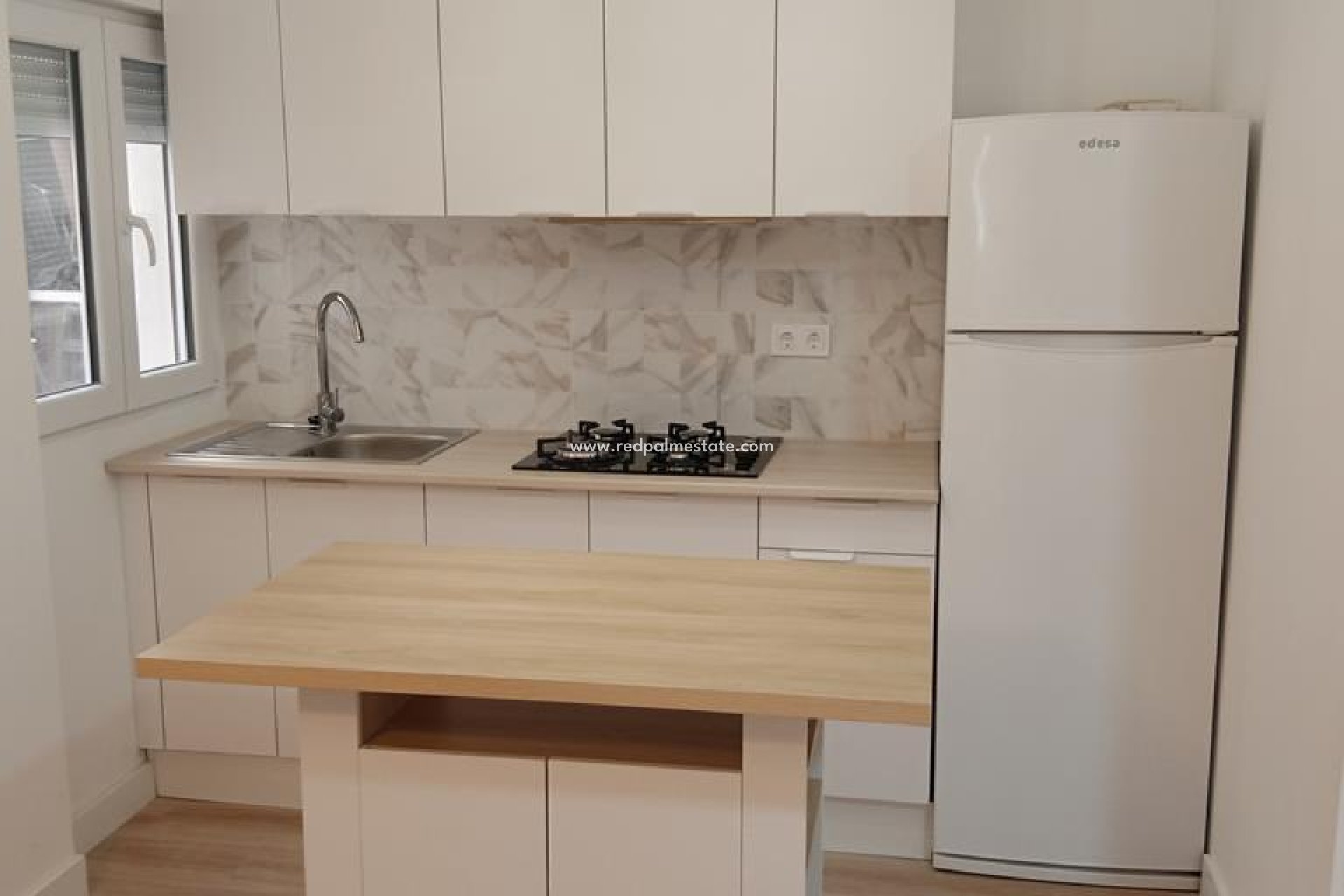 Reventa - Apartamento -
Torrevieja - El molino