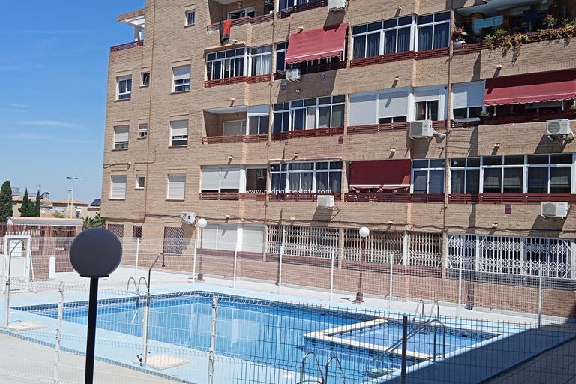 Reventa - Apartamento -
Torrevieja - El molino