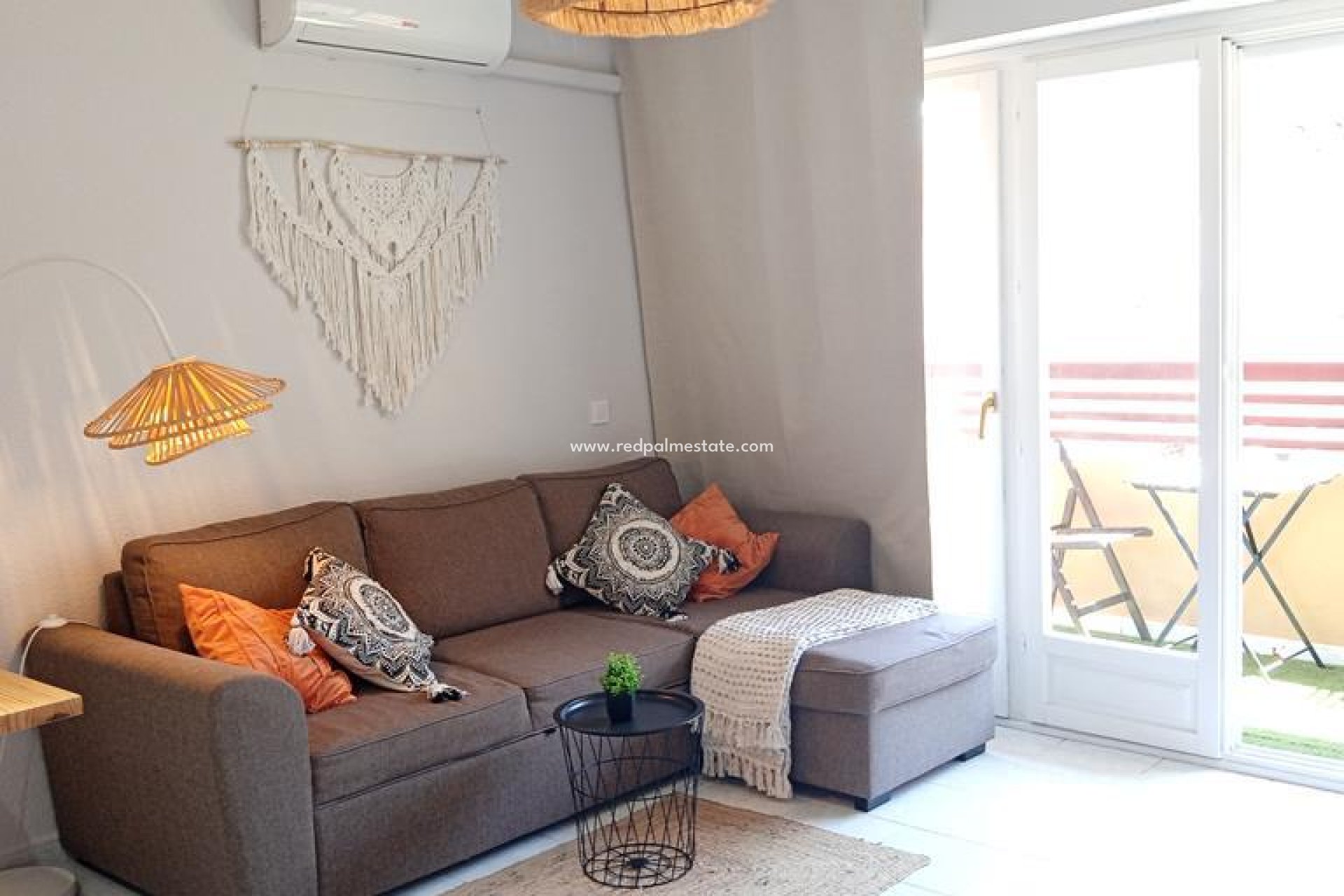 Reventa - Apartamento -
Torrevieja - El molino