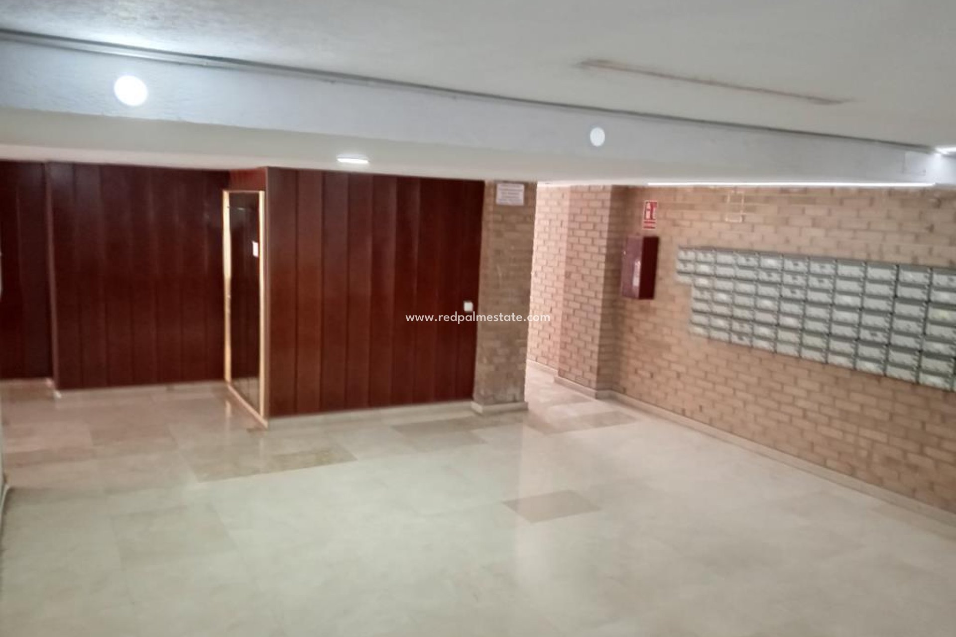 Reventa - Apartamento -
Torrevieja - El molino