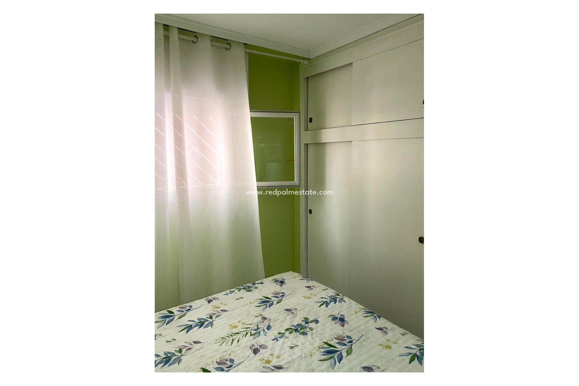 Reventa - Apartamento -
Torrevieja - El molino