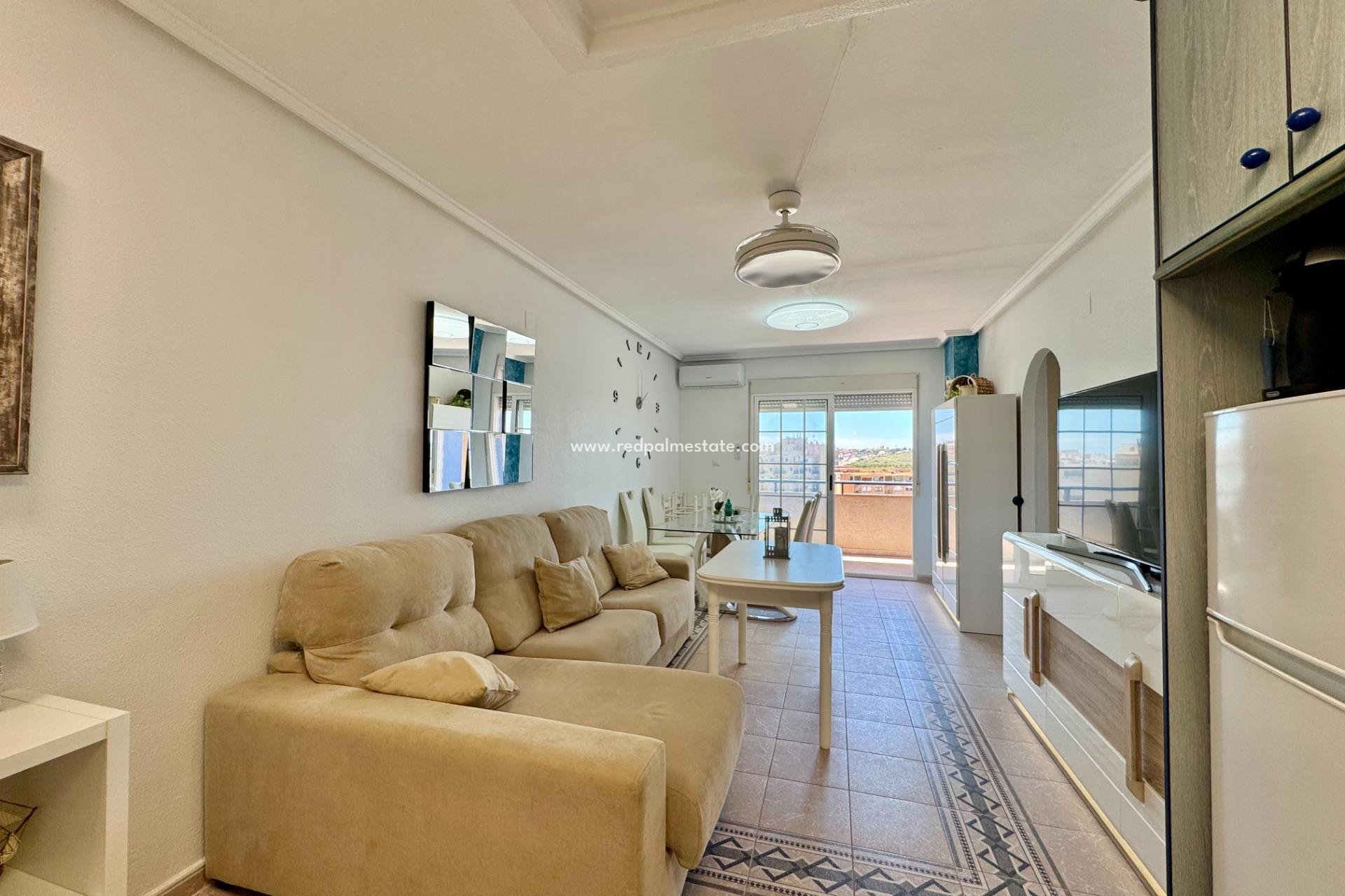 Reventa - Apartamento -
Torrevieja - Gaspar Perrelló