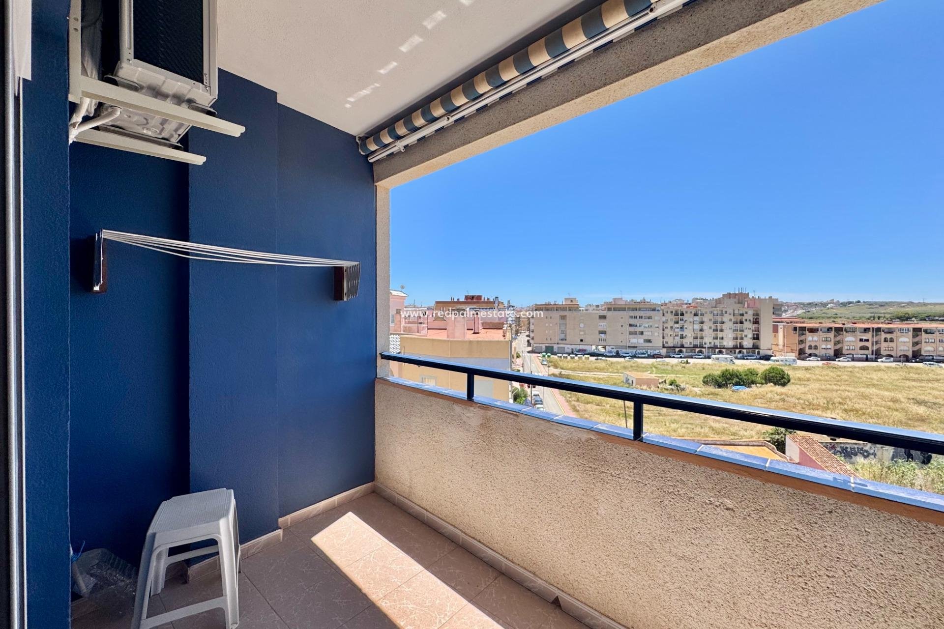 Reventa - Apartamento -
Torrevieja - Gaspar Perrelló