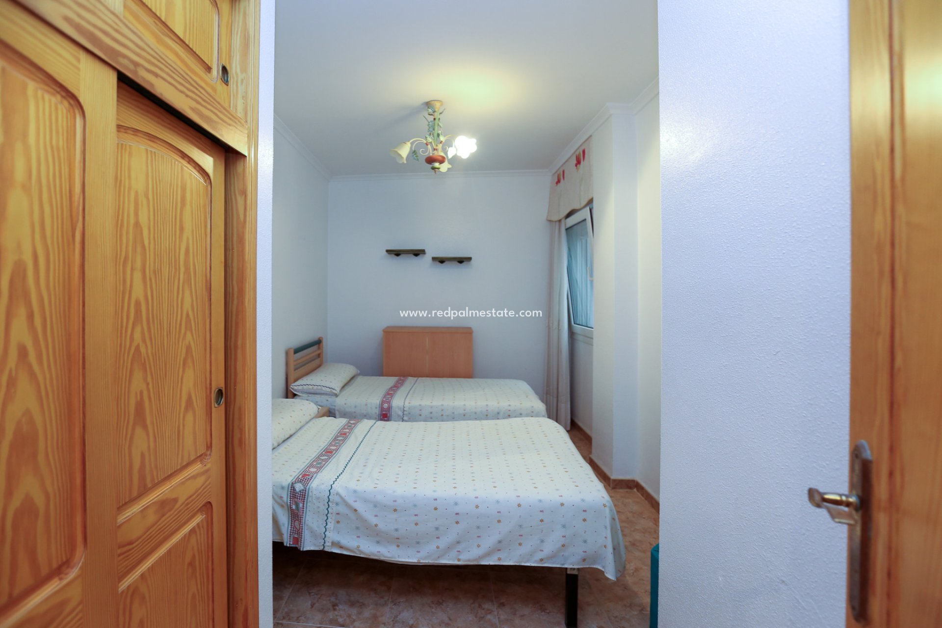 Reventa - Apartamento -
Torrevieja - La Mata