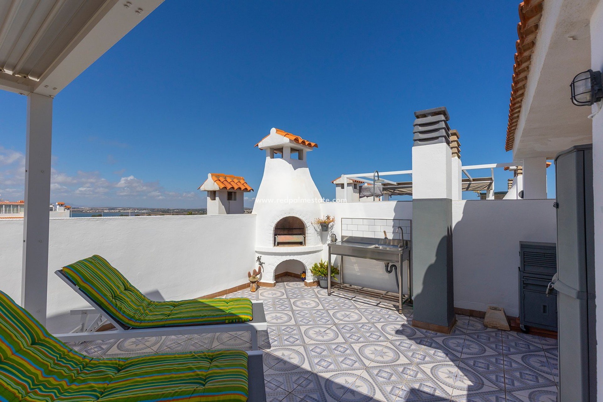 Reventa - Apartamento -
Torrevieja - La Mata