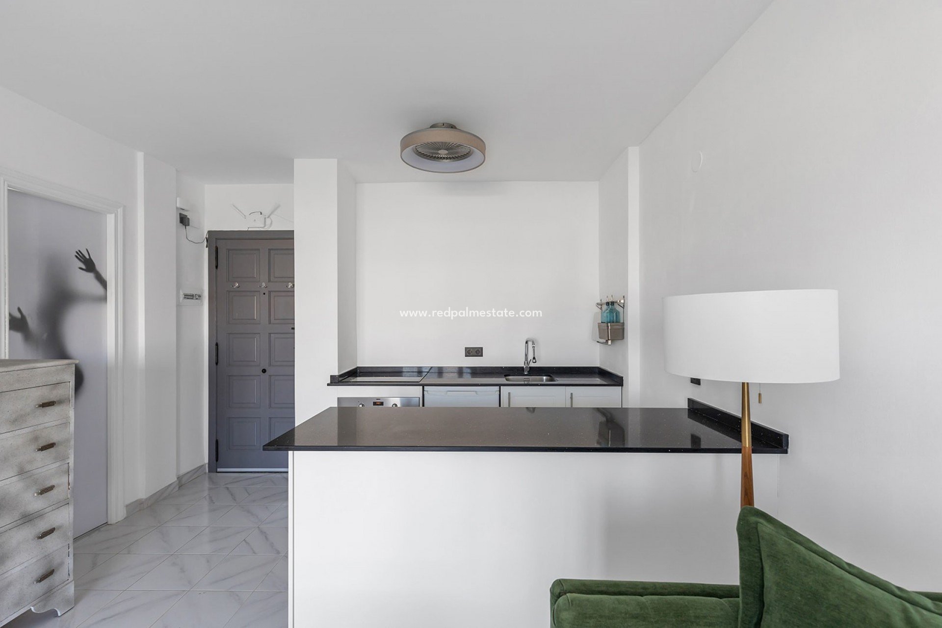 Reventa - Apartamento -
Torrevieja - La Mata