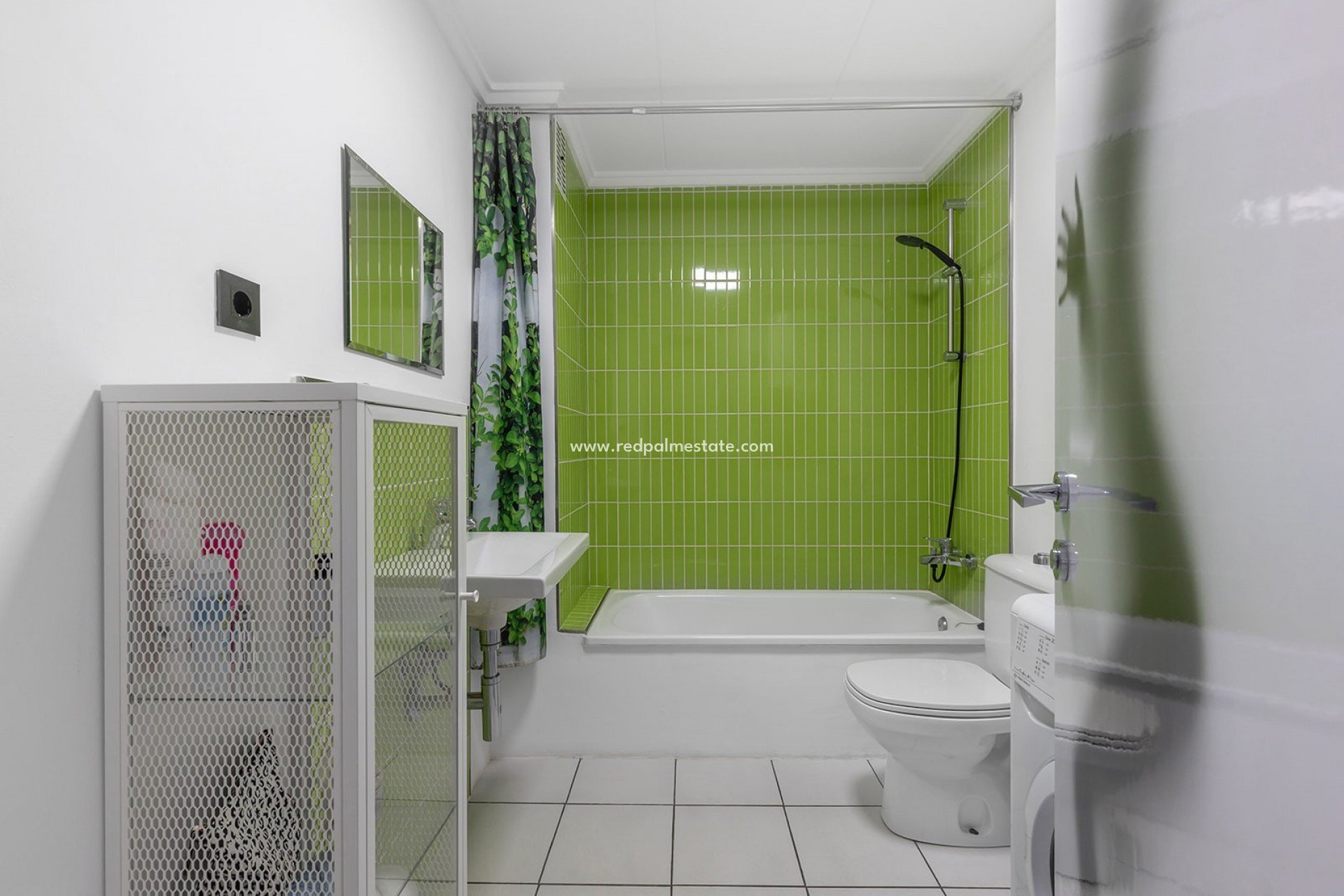 Reventa - Apartamento -
Torrevieja - La Mata
