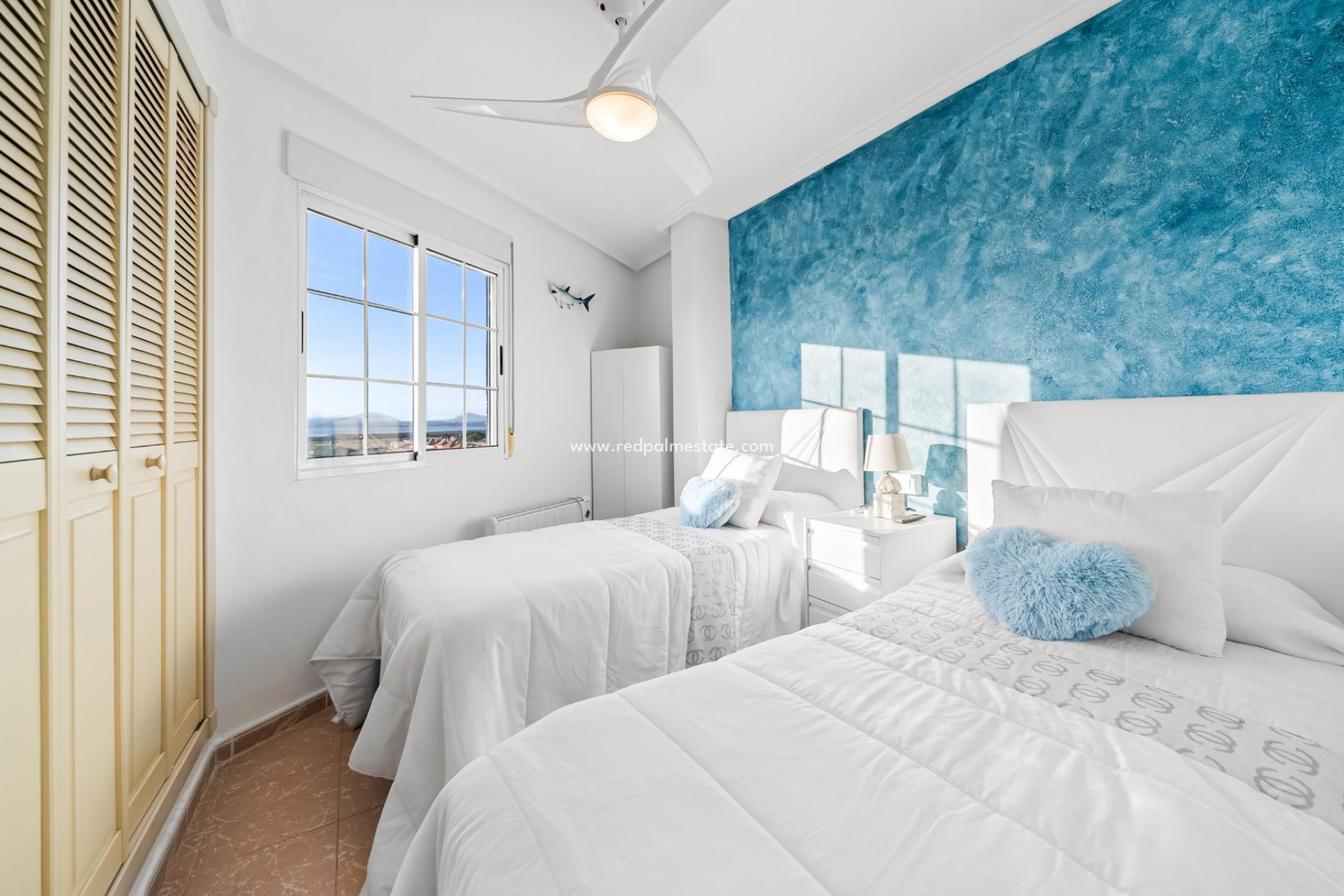 Reventa - Apartamento -
Torrevieja - La Mata