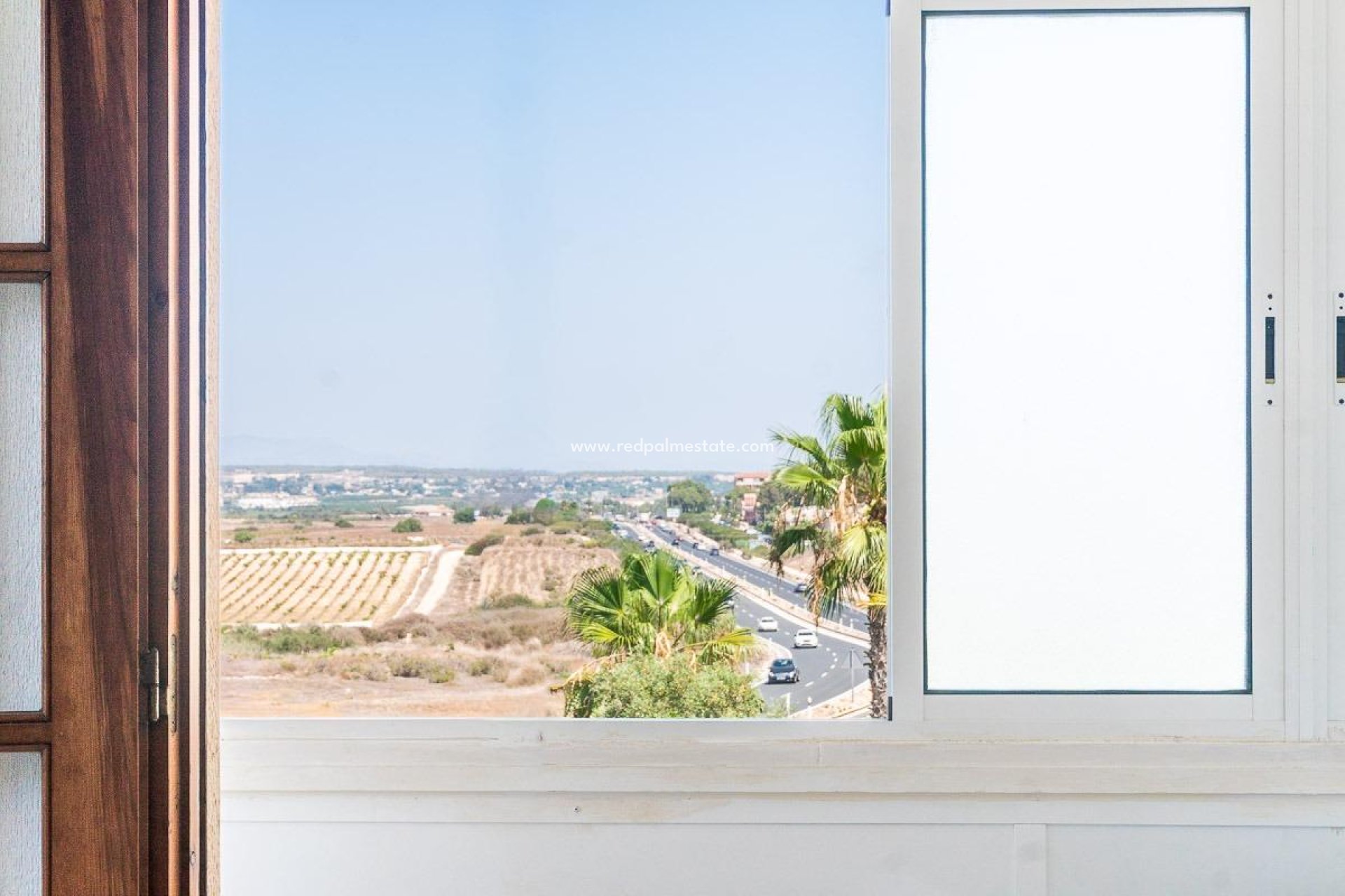 Reventa - Apartamento -
Torrevieja - La Mata