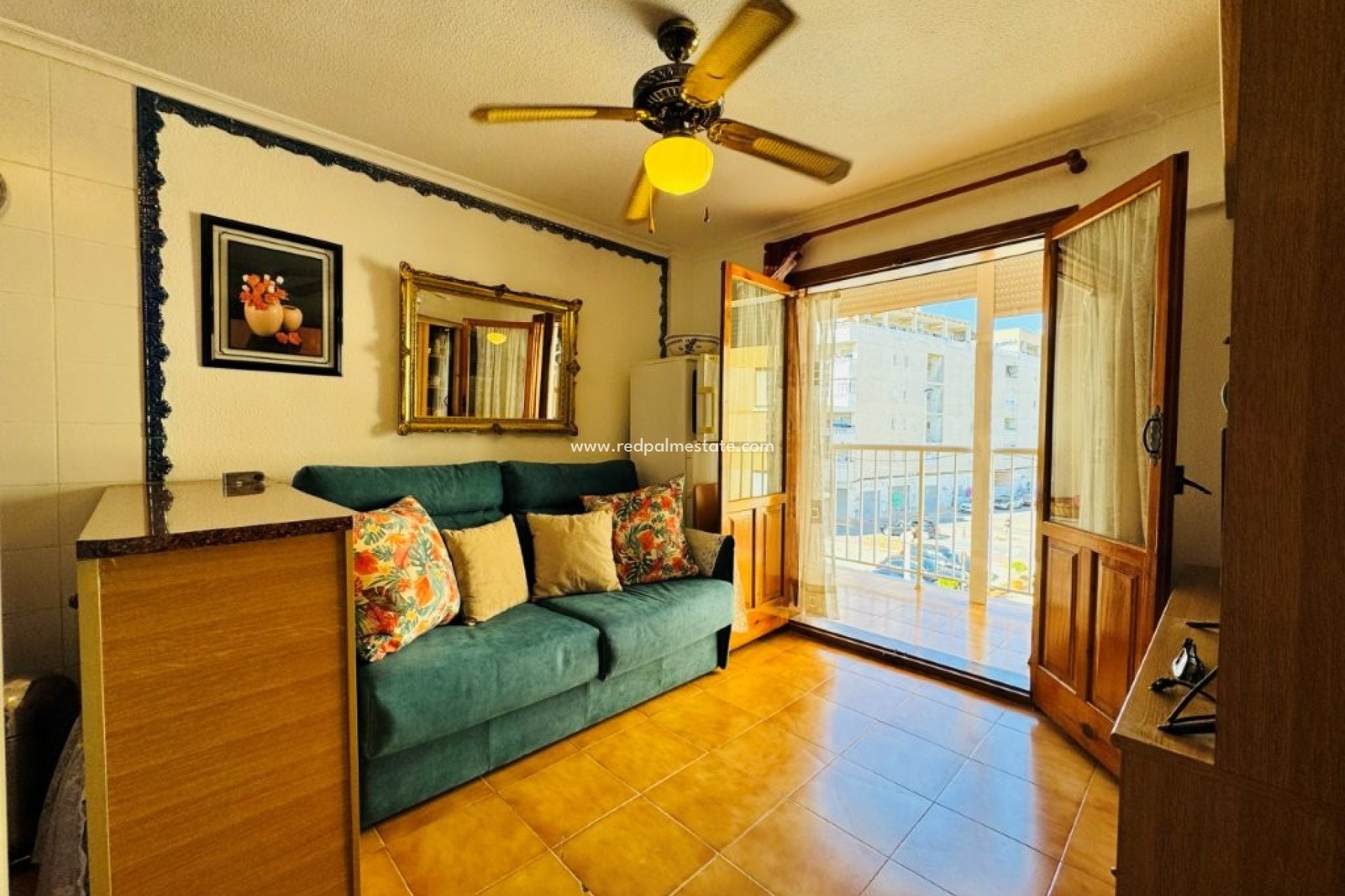 Reventa - Apartamento -
Torrevieja - La Mata