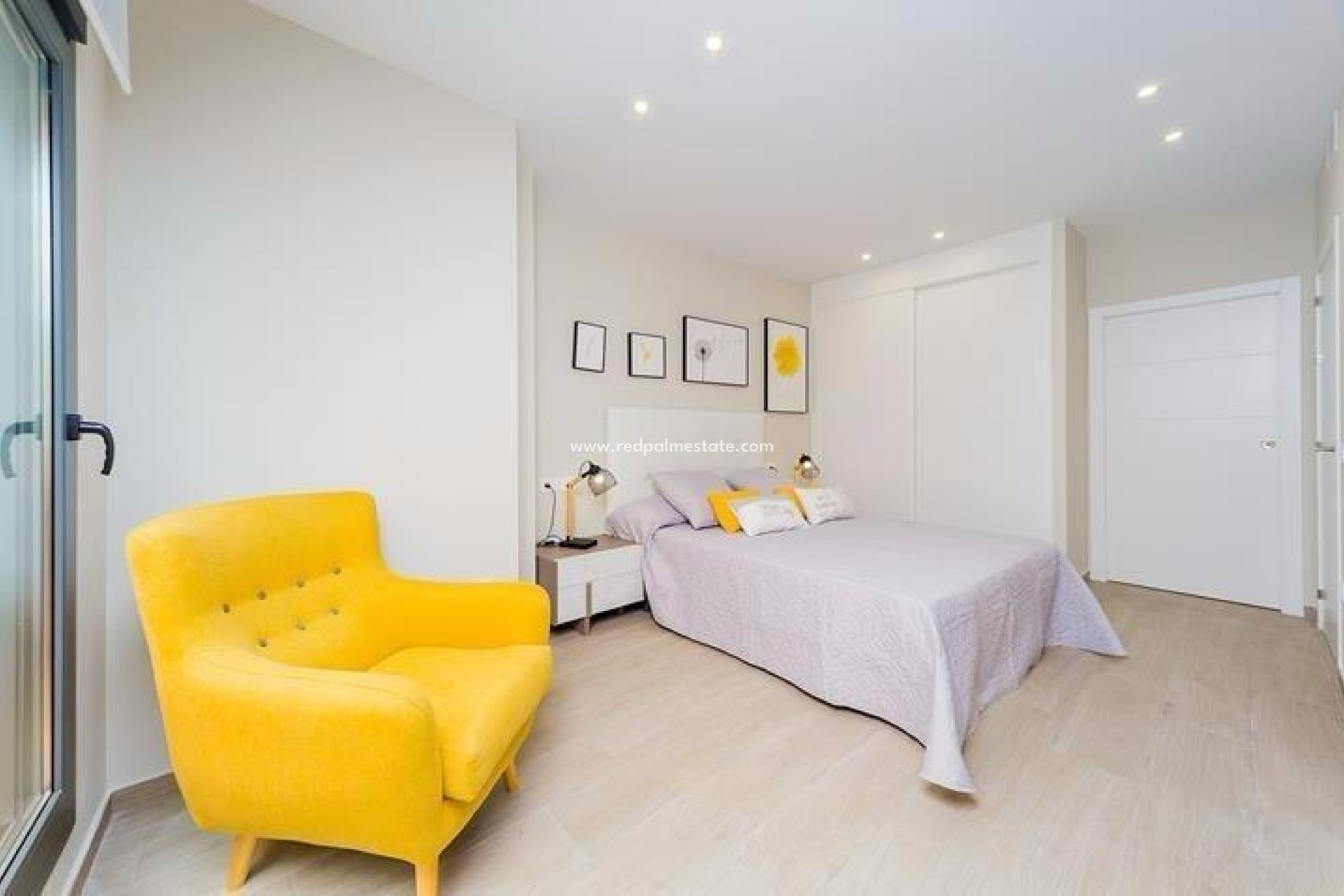 Reventa - Apartamento -
Torrevieja - La Mata