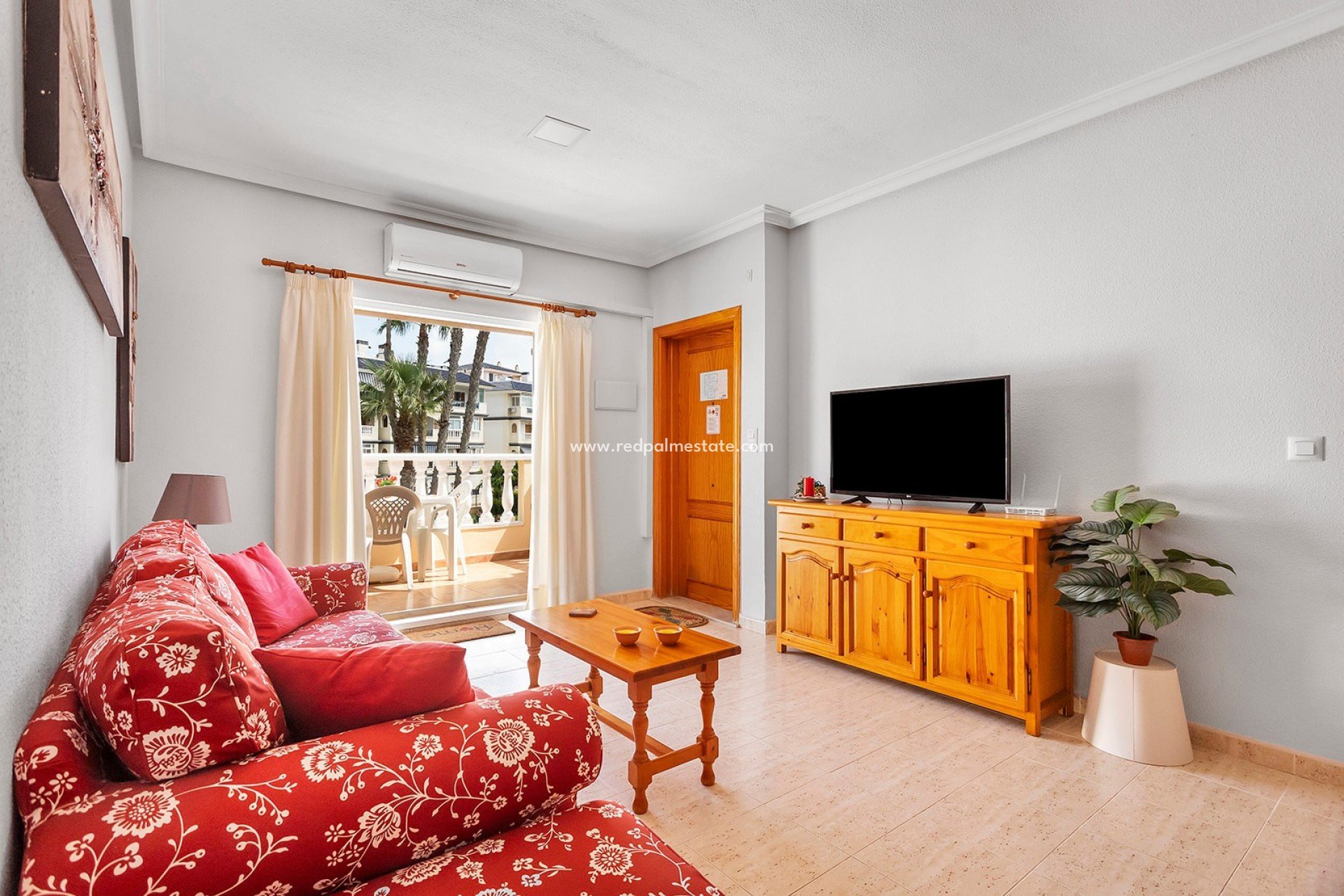 Reventa - Apartamento -
Torrevieja - La Mata