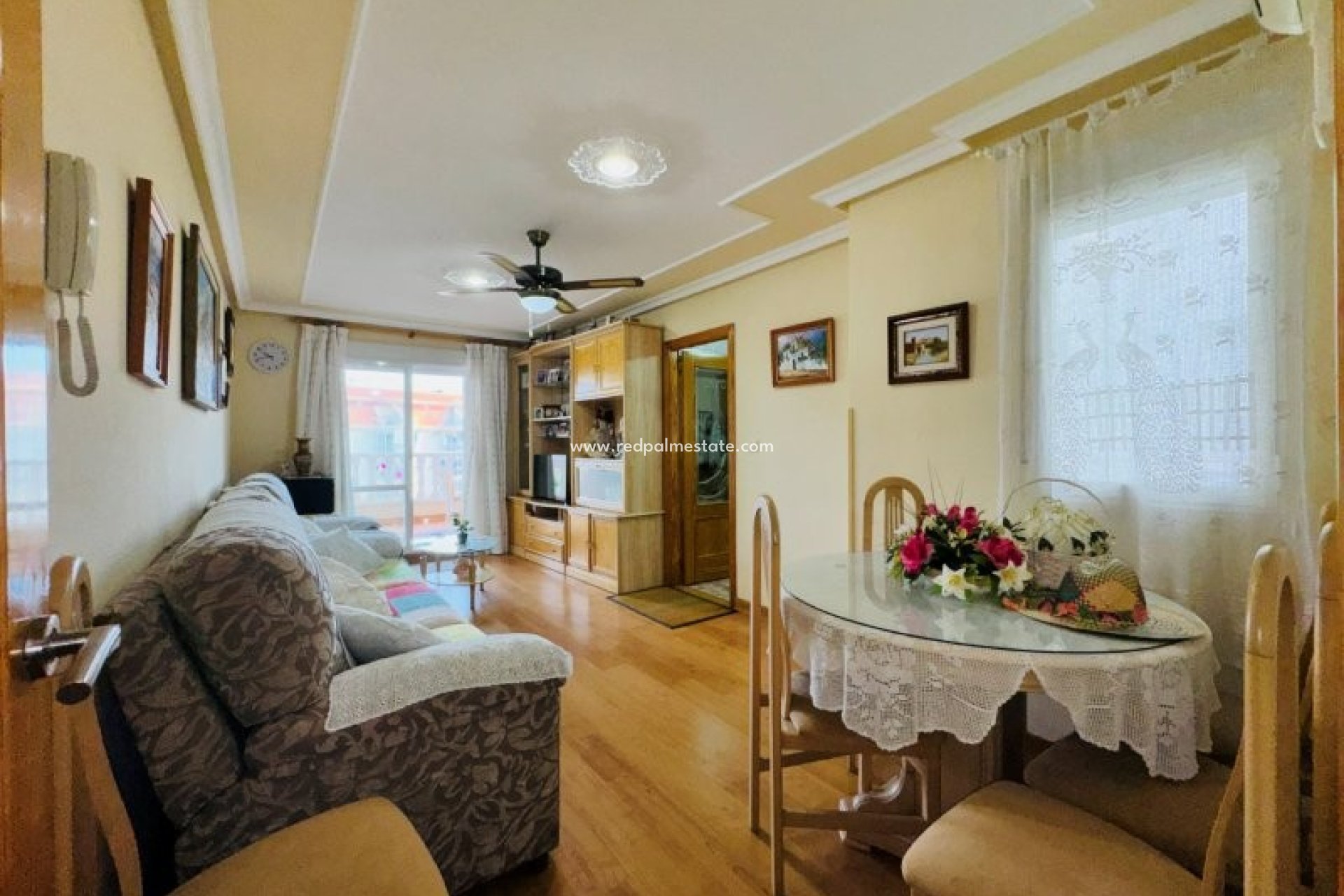 Reventa - Apartamento -
Torrevieja - La Mata