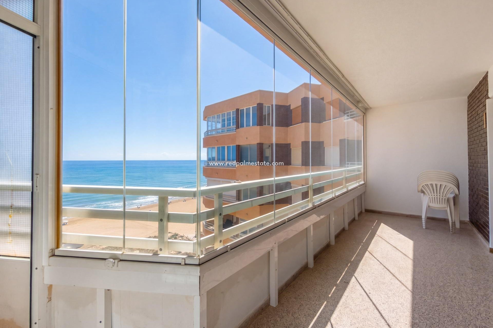 Reventa - Apartamento -
Torrevieja - La Mata