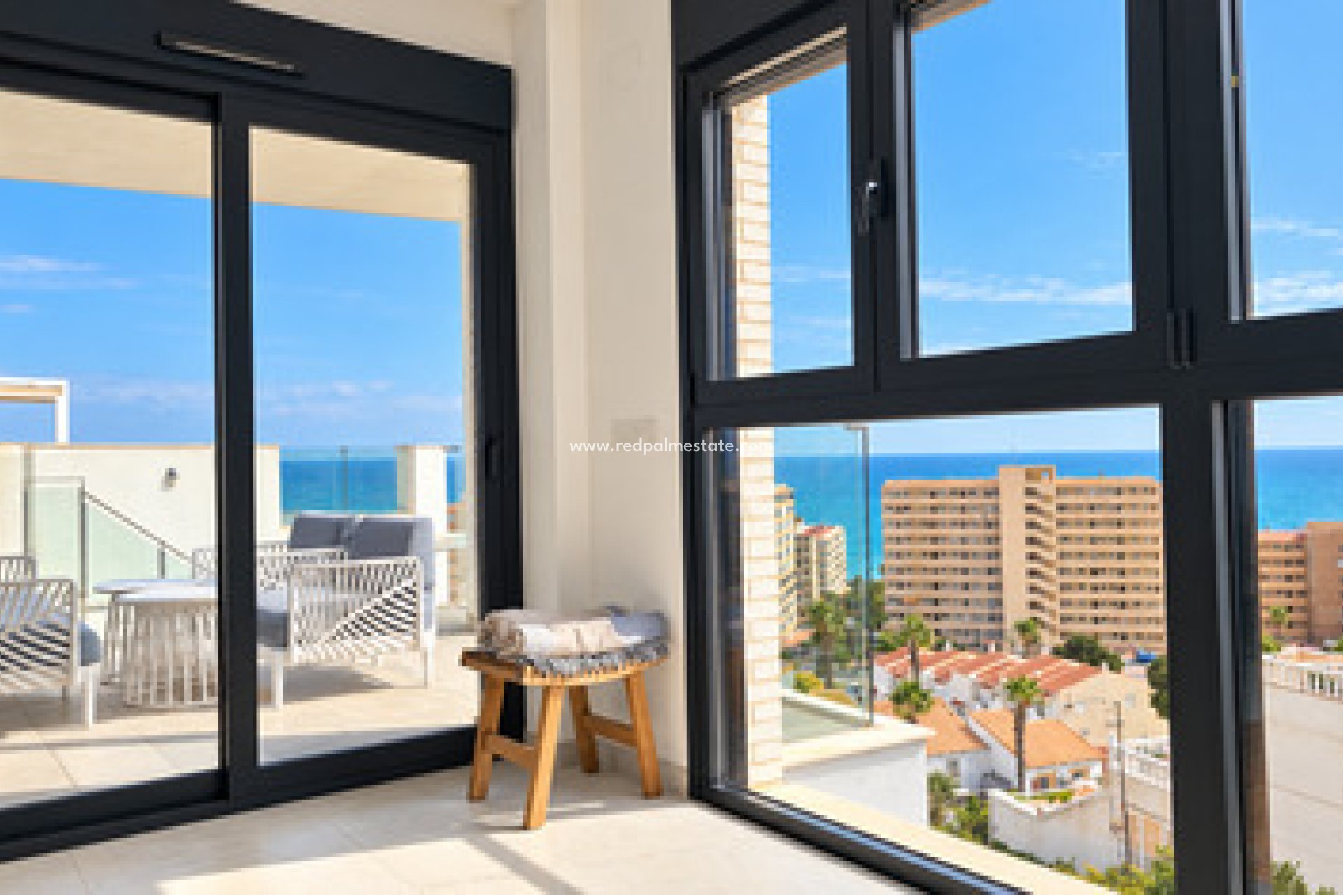 Reventa - Apartamento -
Torrevieja - La Mata