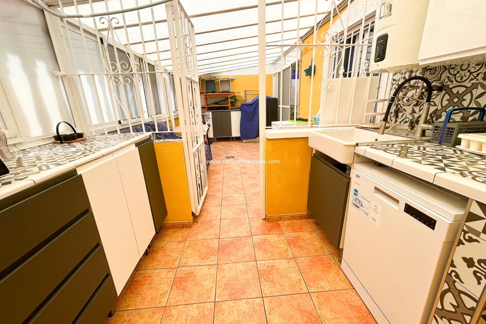 Reventa - Apartamento -
Torrevieja - La Mata