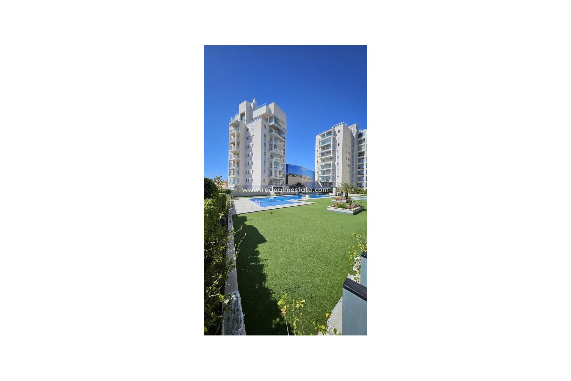 Reventa - Apartamento -
Torrevieja - La Mata