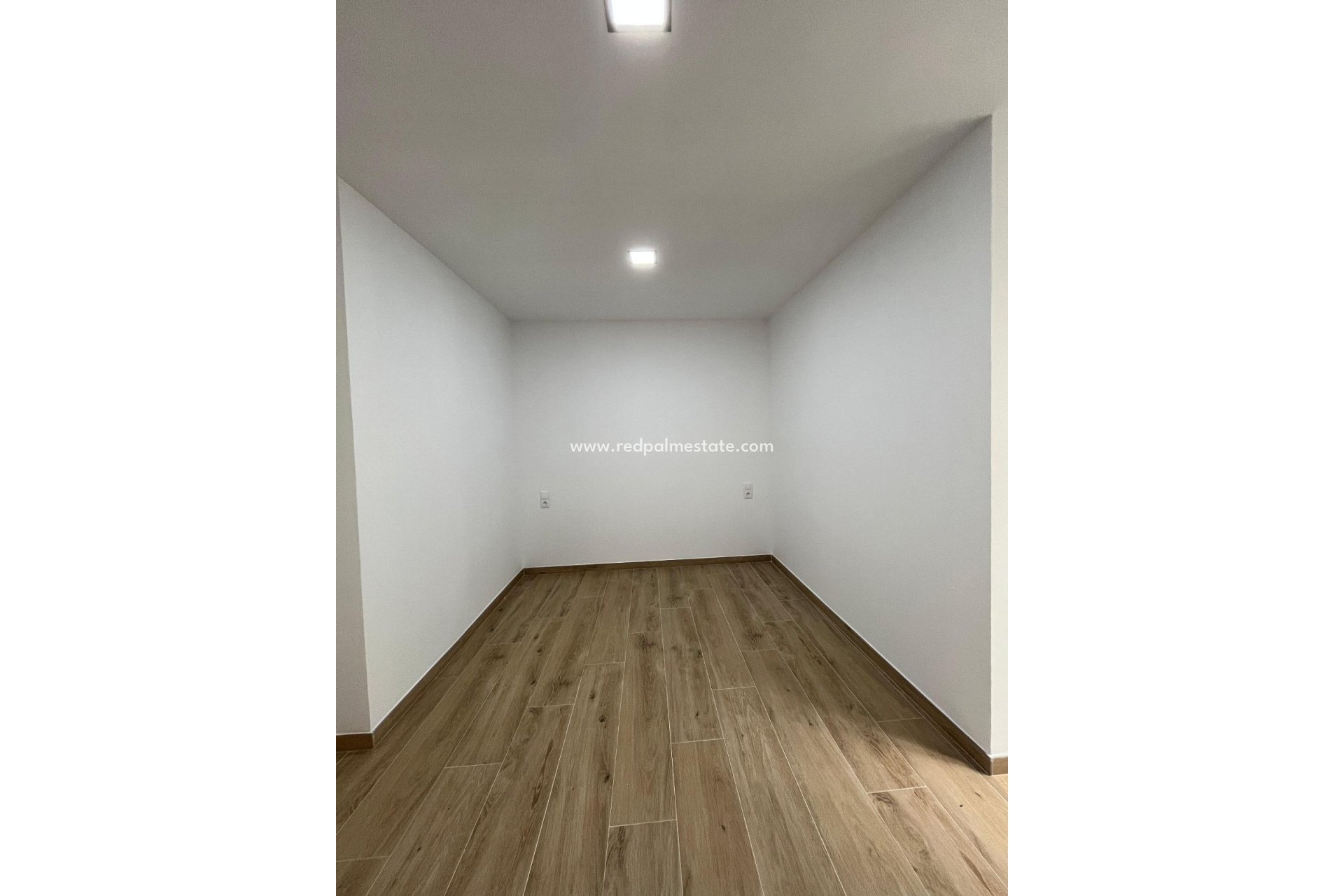 Reventa - Apartamento -
Torrevieja - La Mata