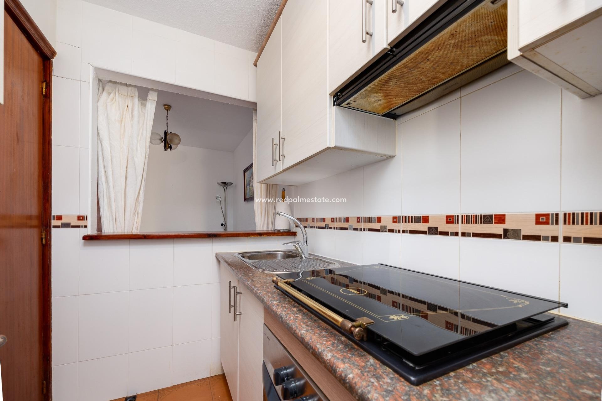 Reventa - Apartamento -
Torrevieja - La Mata