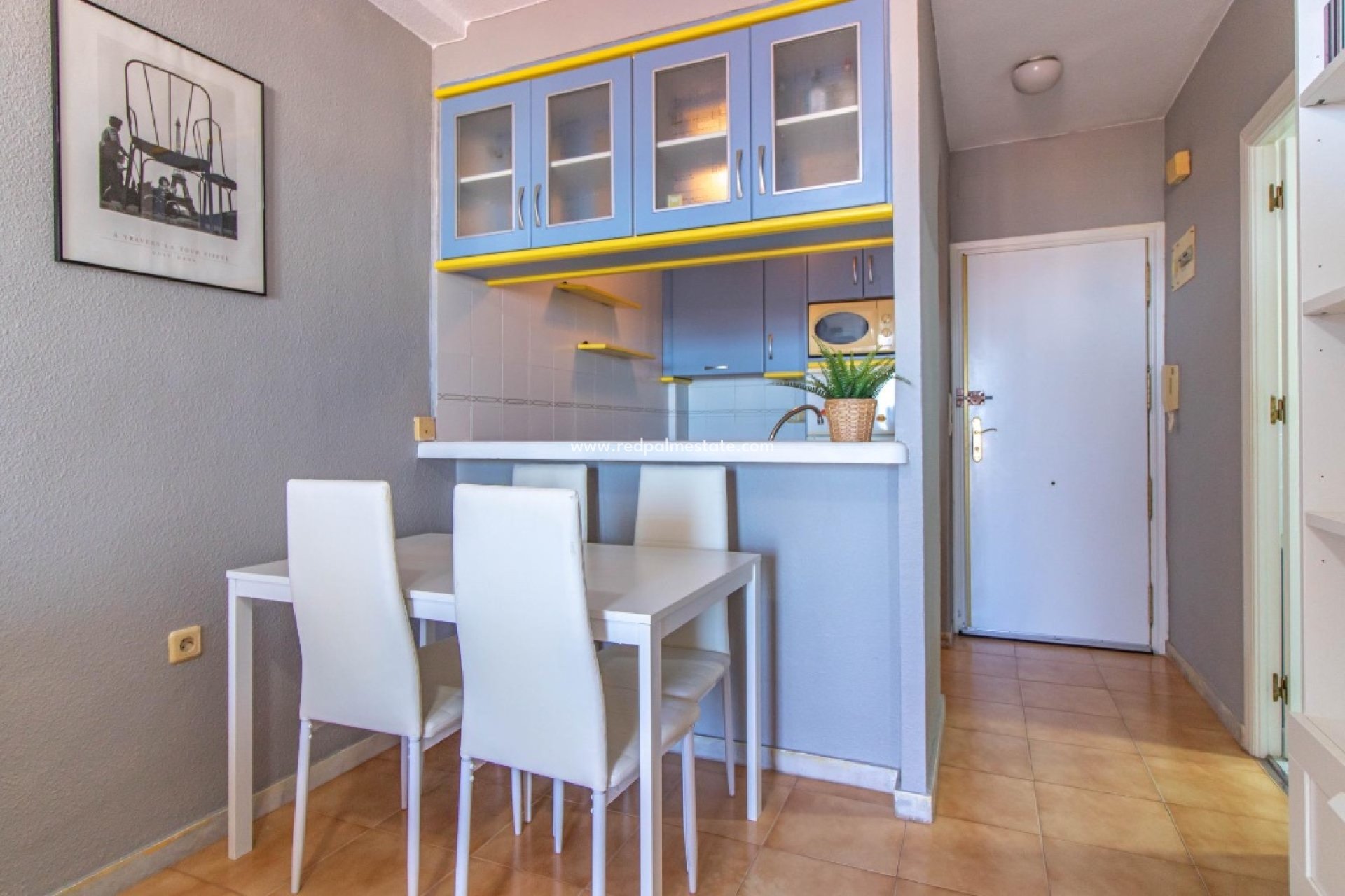 Reventa - Apartamento -
Torrevieja - La Mata