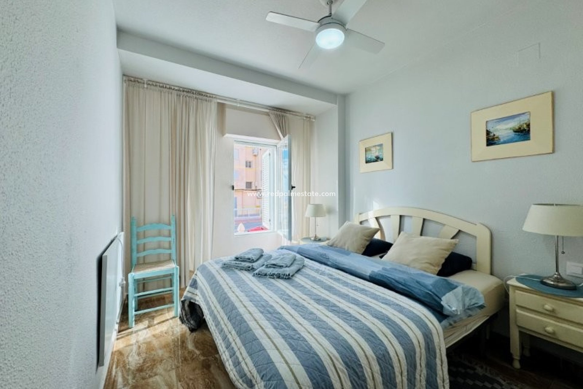 Reventa - Apartamento -
Torrevieja - La Mata