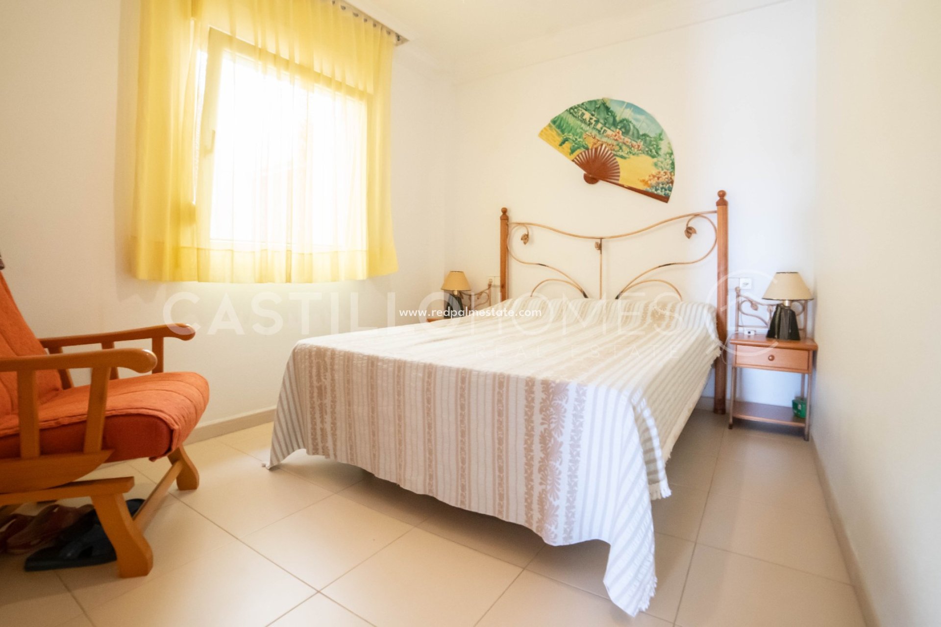 Reventa - Apartamento -
Torrevieja - La Mata