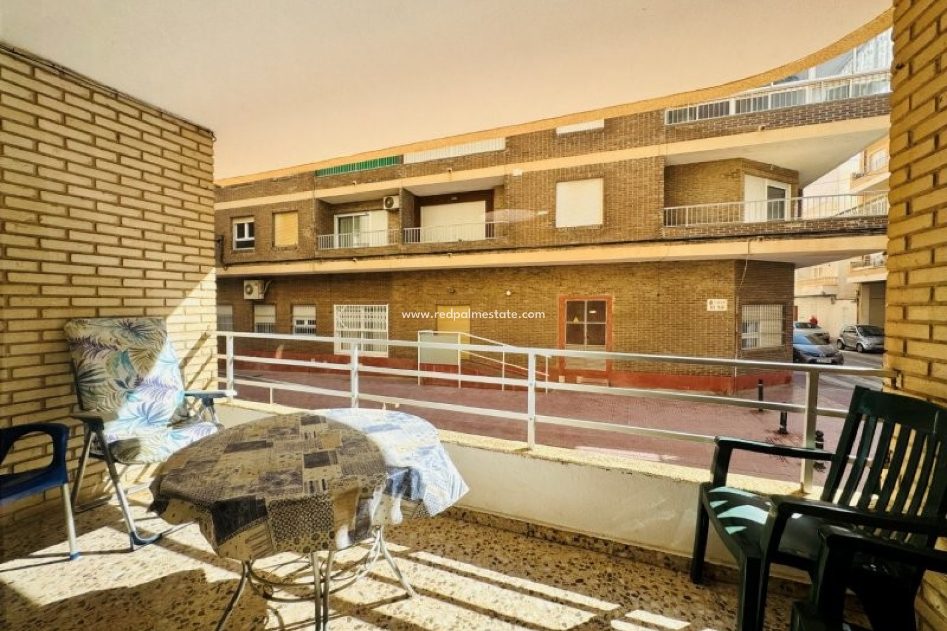 Reventa - Apartamento -
Torrevieja - La Mata