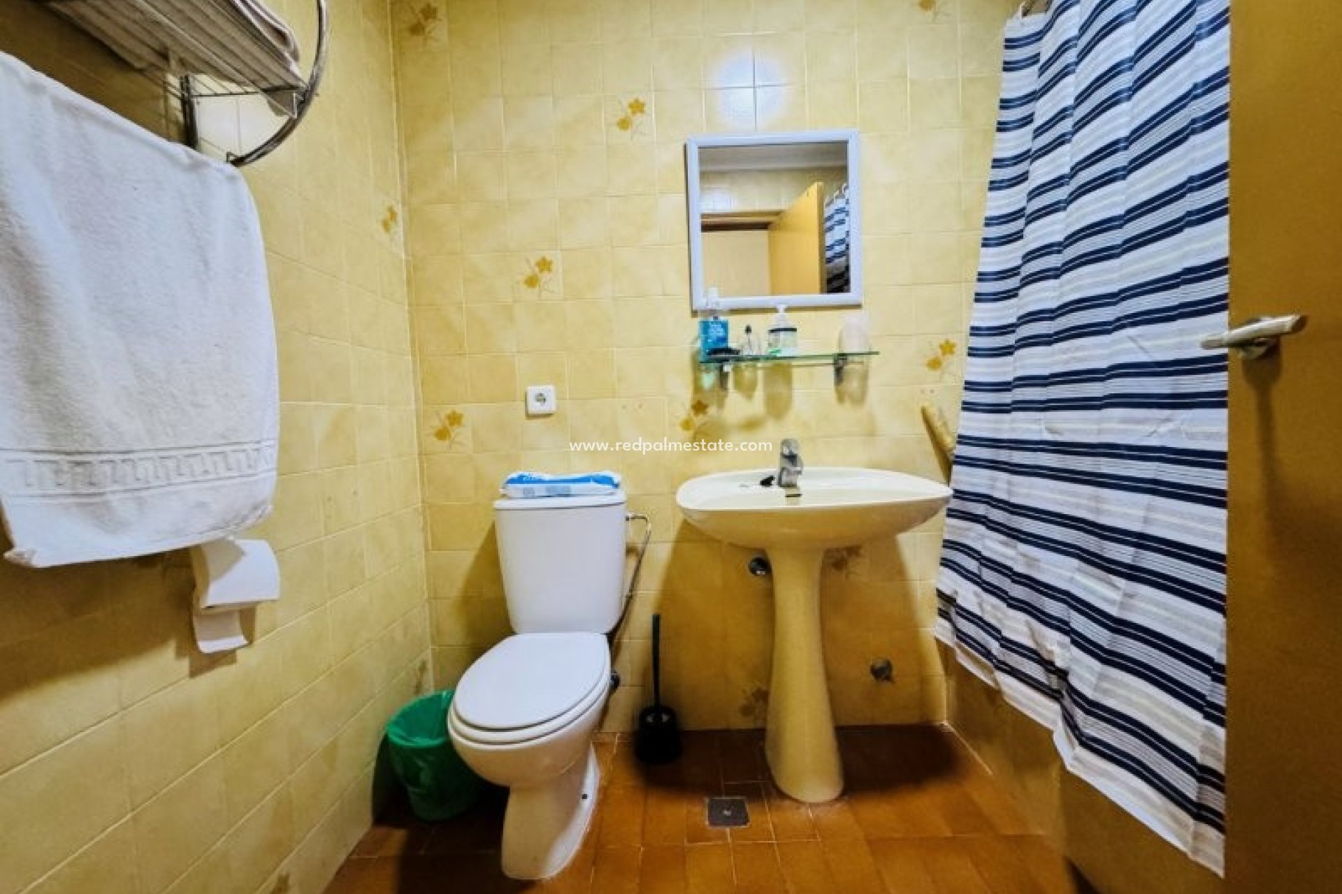 Reventa - Apartamento -
Torrevieja - La Mata