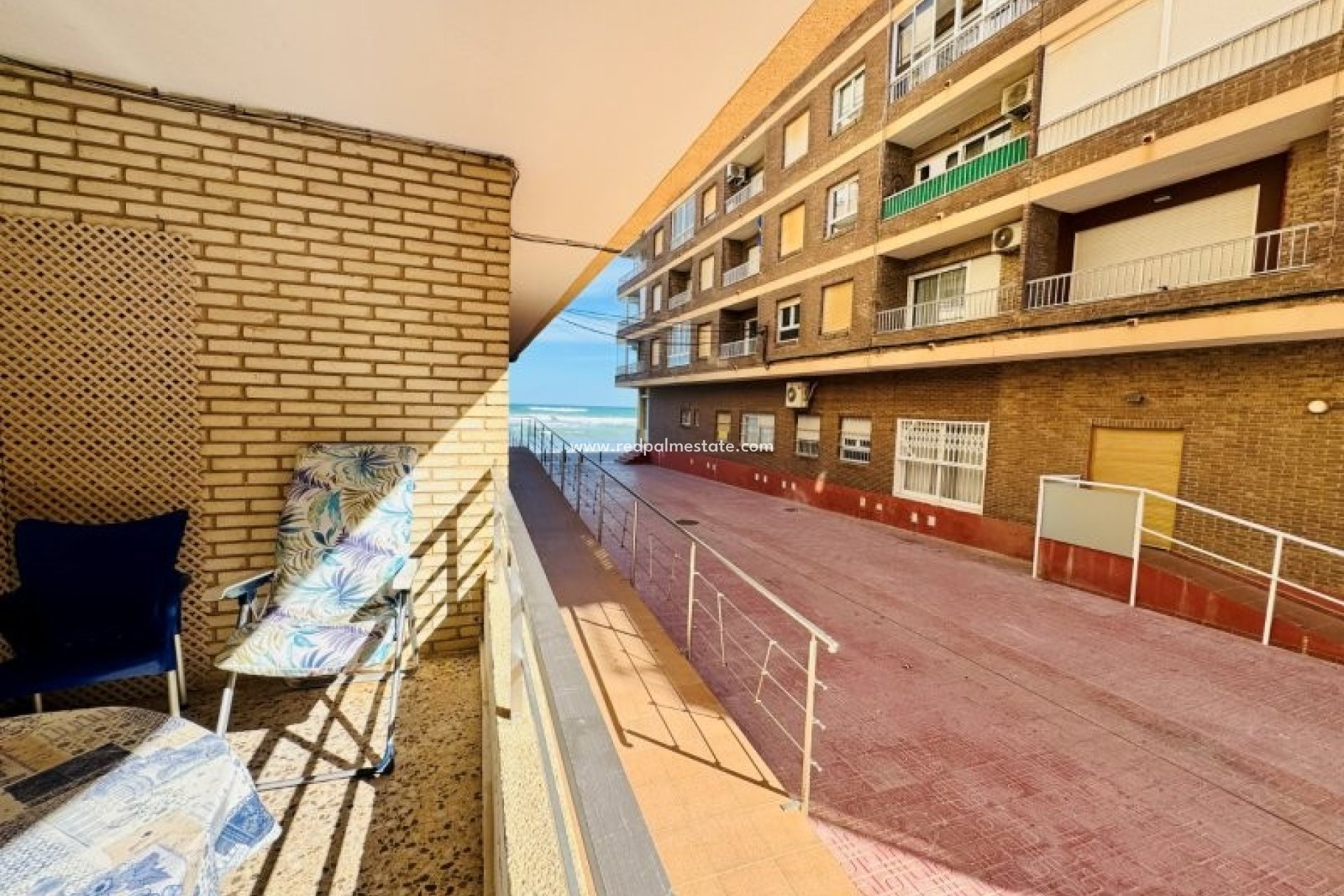 Reventa - Apartamento -
Torrevieja - La Mata