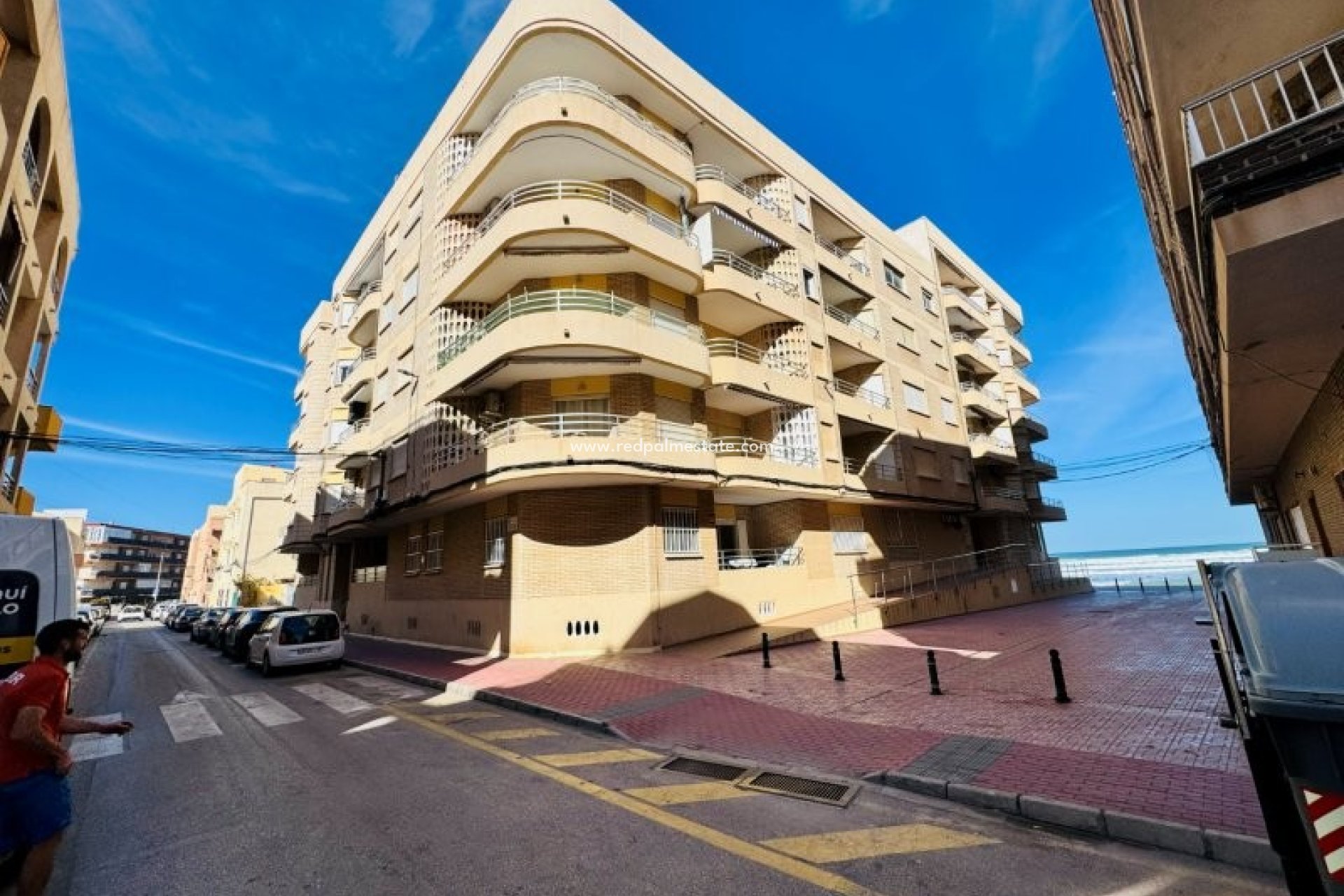 Reventa - Apartamento -
Torrevieja - La Mata