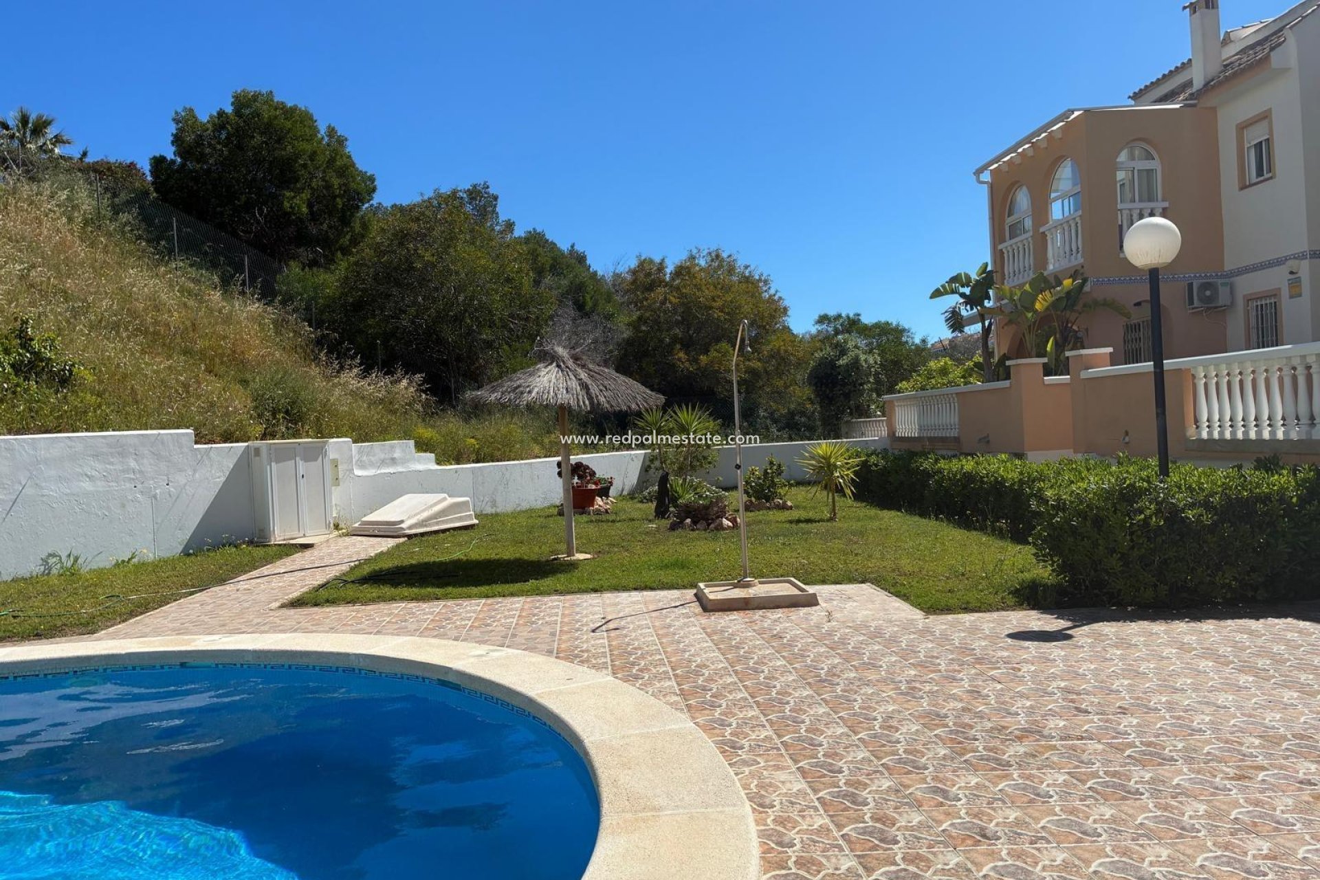 Reventa - Apartamento -
Torrevieja - La Mata