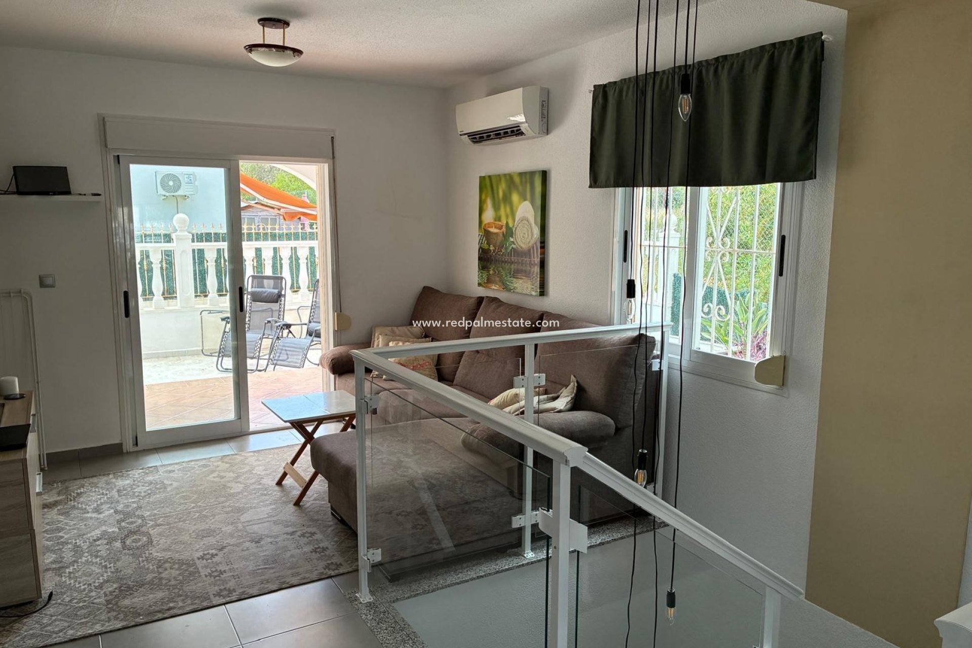 Reventa - Apartamento -
Torrevieja - La Mata