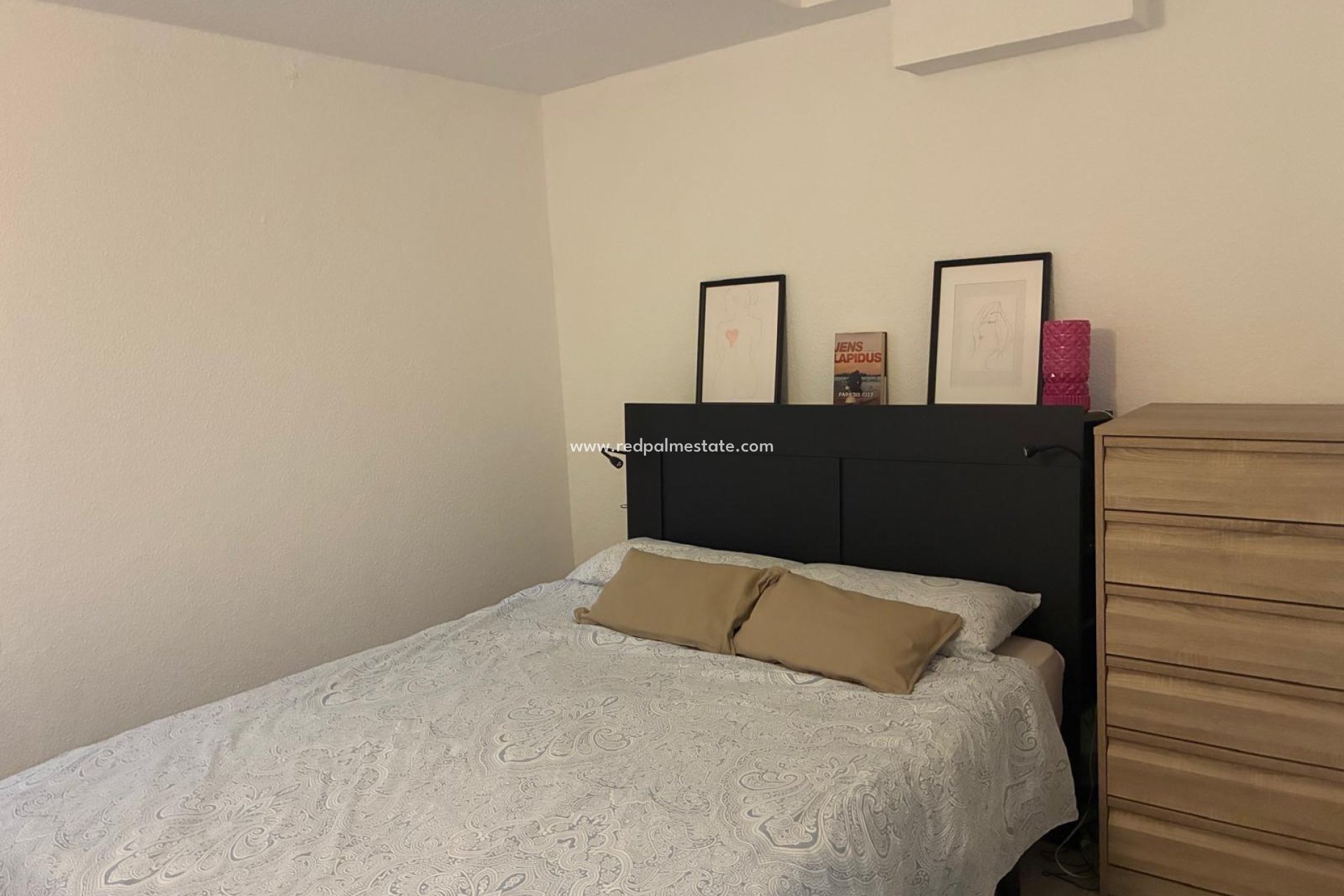 Reventa - Apartamento -
Torrevieja - La Mata