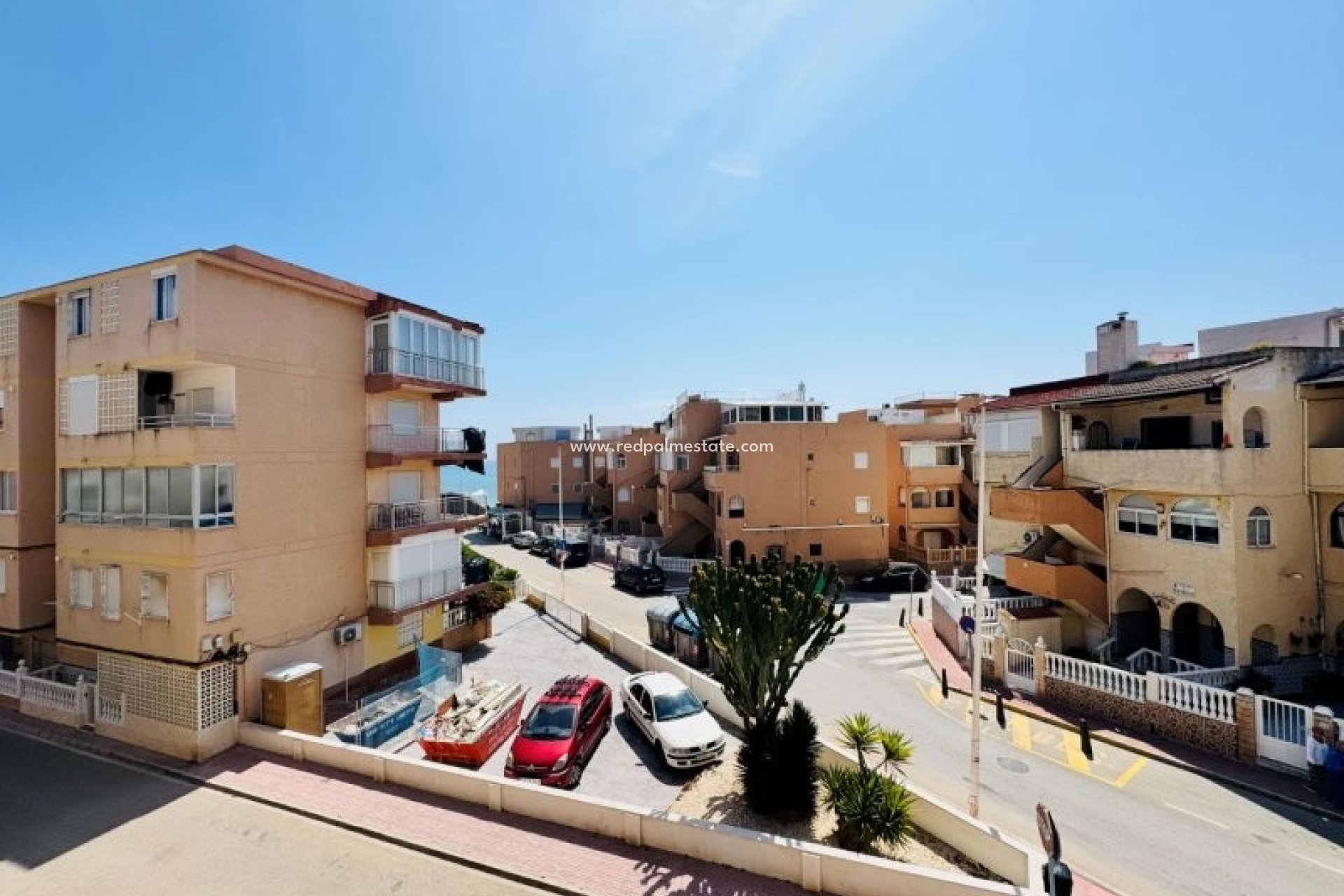Reventa - Apartamento -
Torrevieja - La Mata