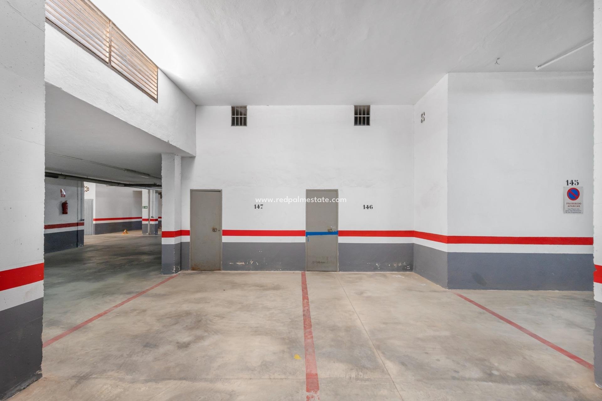 Reventa - Apartamento -
Torrevieja - La Mata