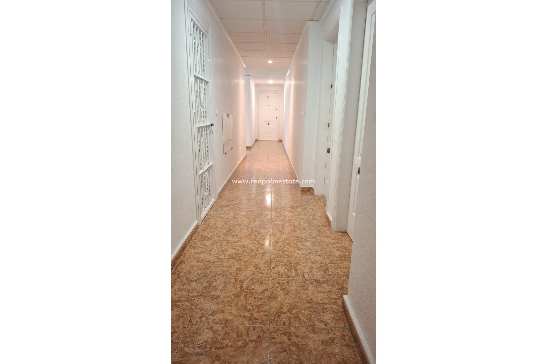 Reventa - Apartamento -
Torrevieja - La Mata