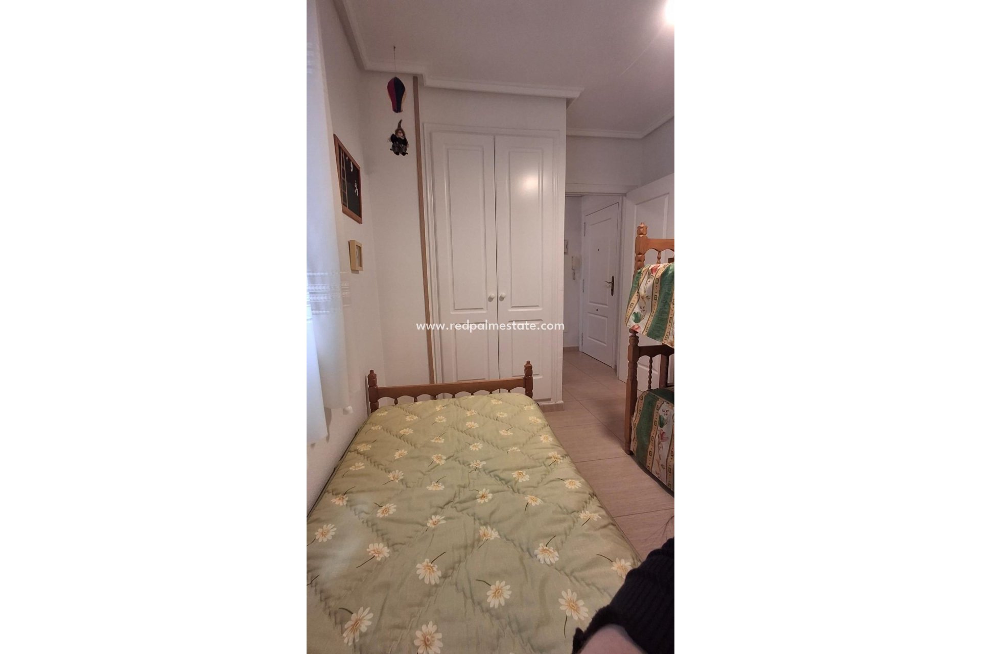 Reventa - Apartamento -
Torrevieja - La Mata